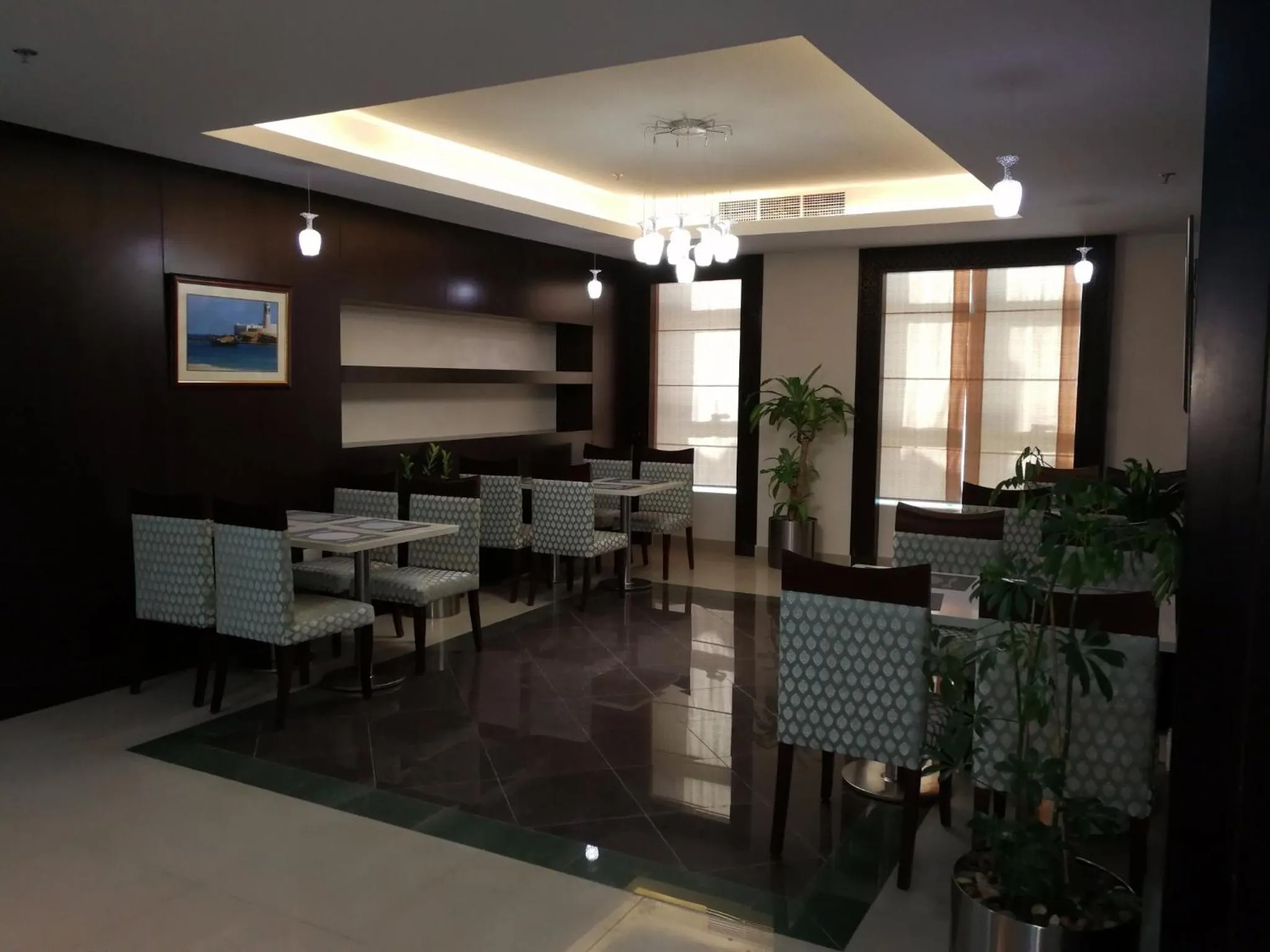 Buffet breakfast in Golden Tulip Headington