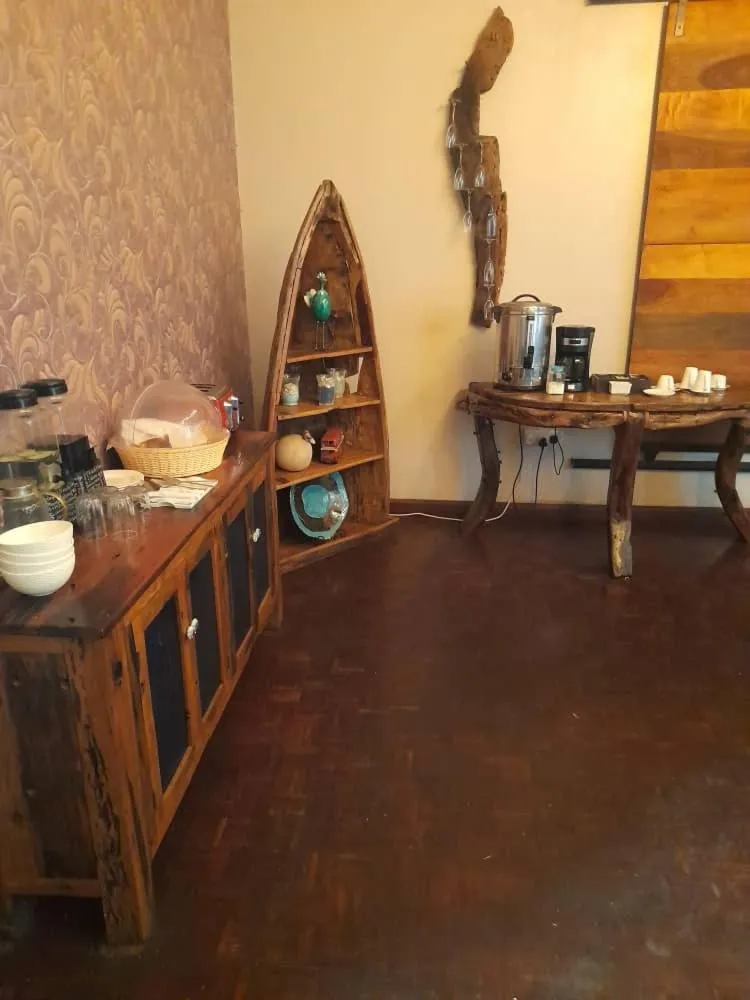 Boulevard Inn Mt Meru