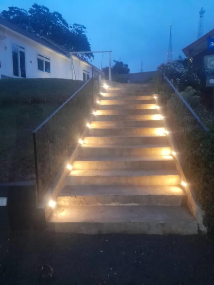 Boulevard Inn Mt Meru