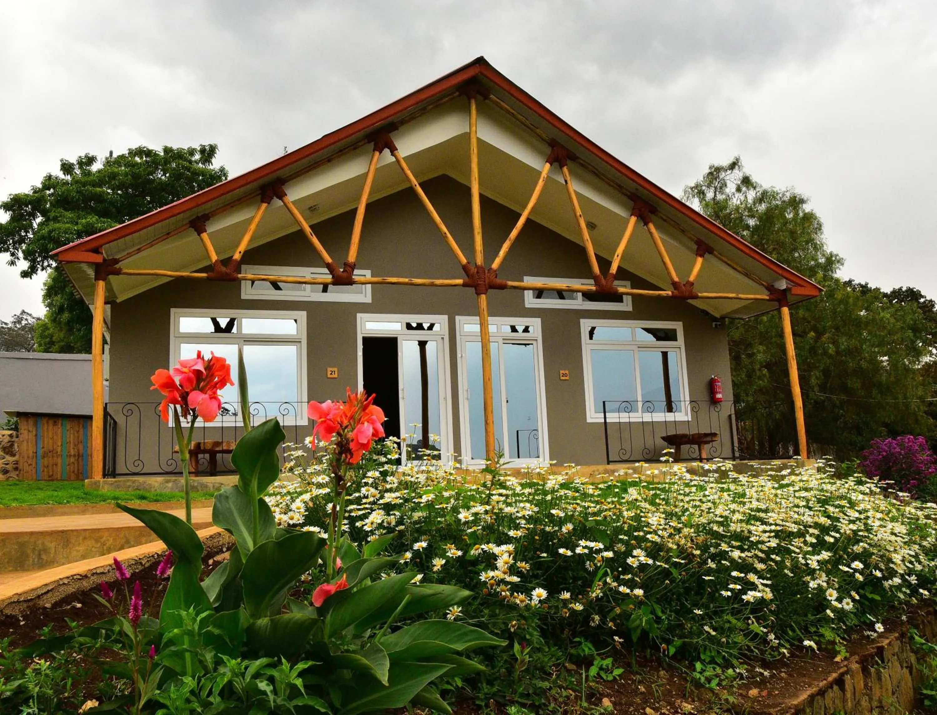 Boulevard Inn Mt Meru