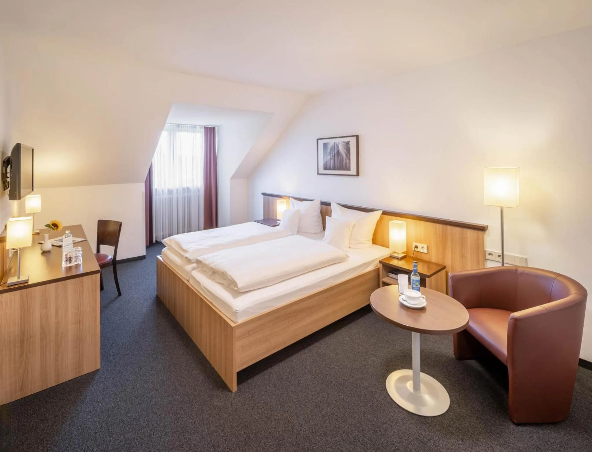 Photo of the whole room, Bed in Christkönigshaus