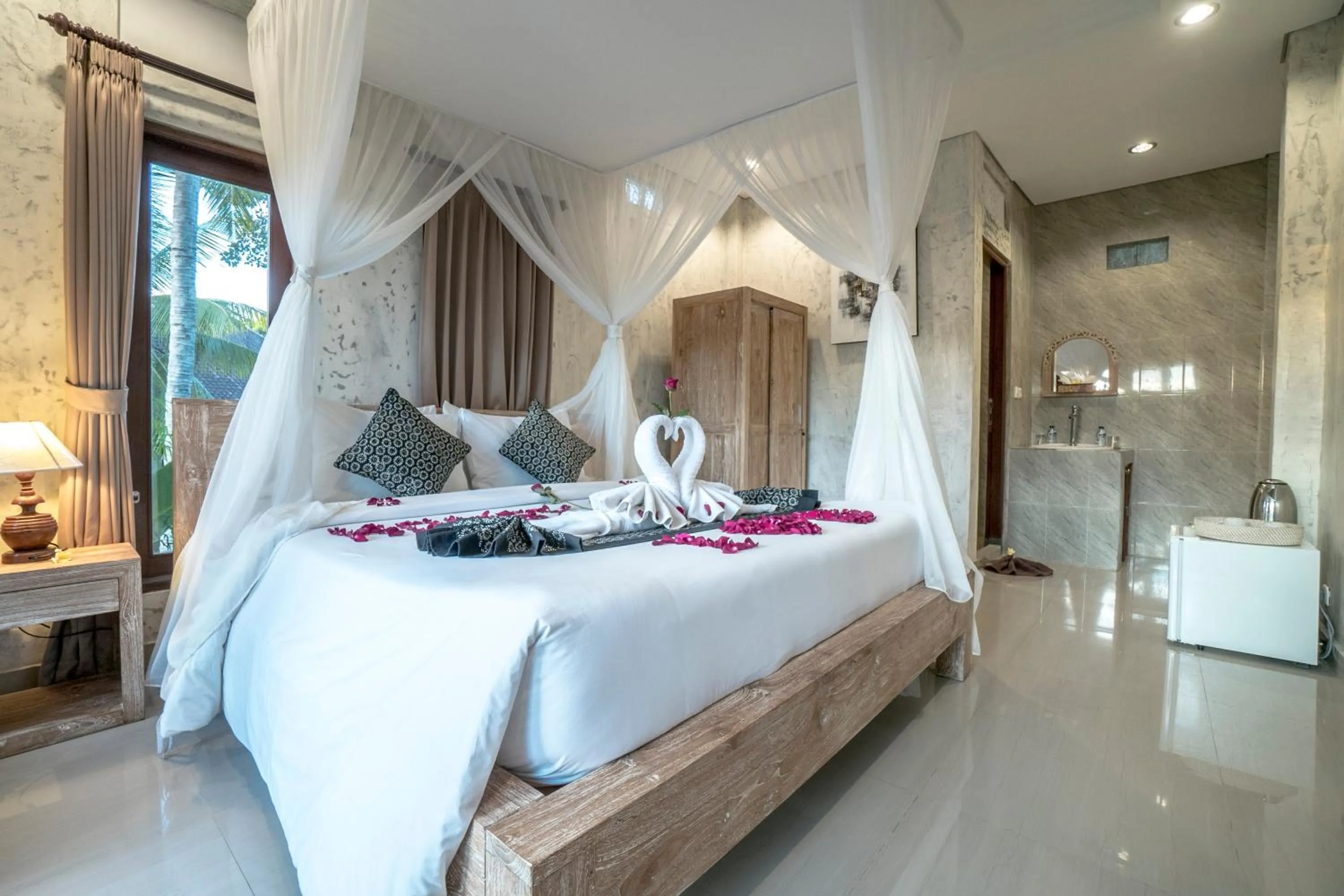 Bedroom, Bed in Adi Bisma Inn by Mahaputra