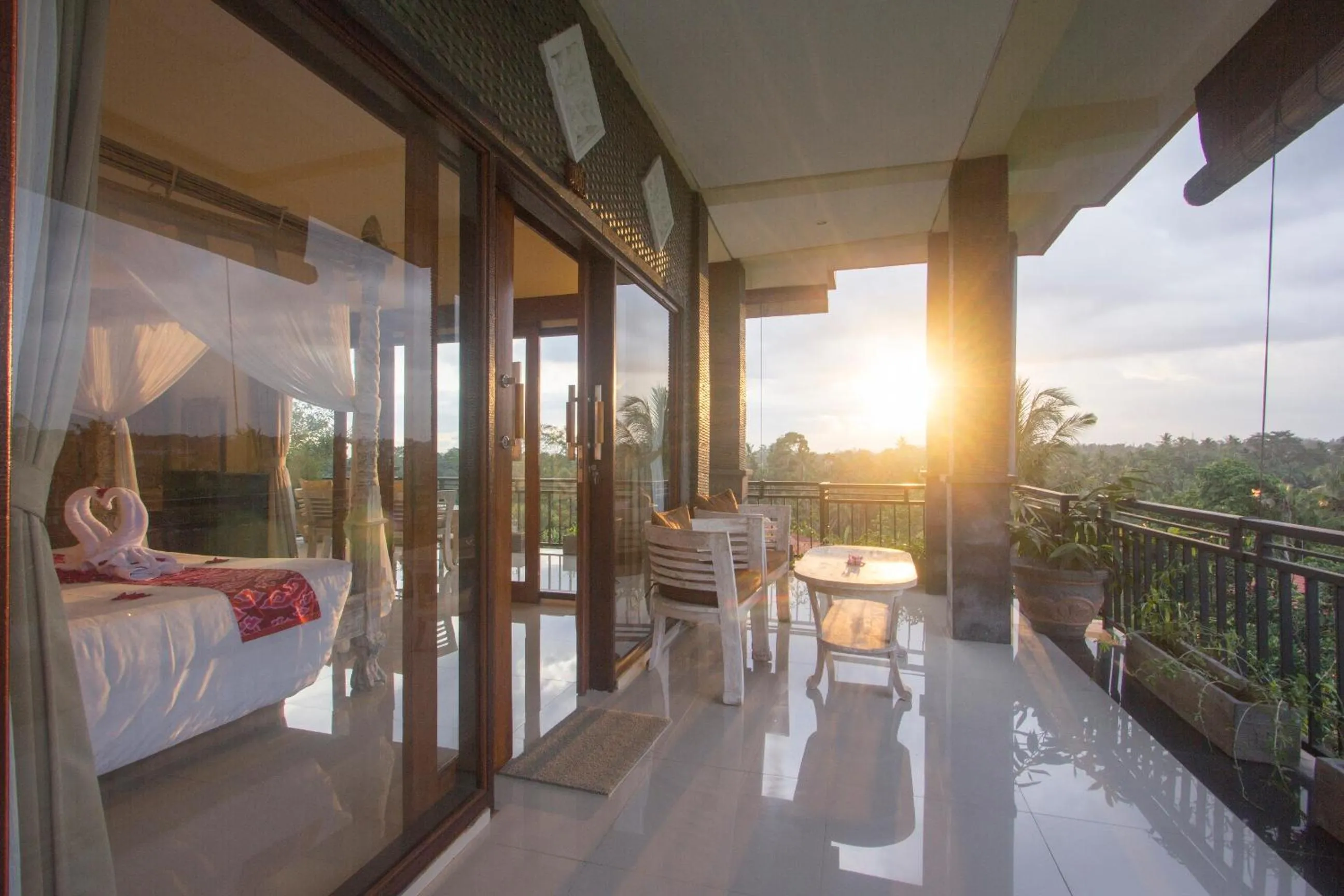 Garden view in Adi Bisma Inn by Mahaputra