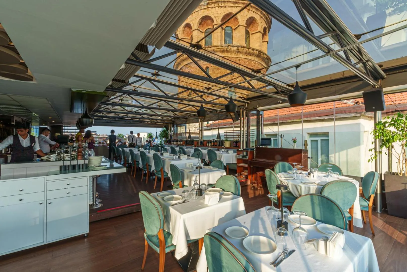 Restaurant/places to eat in Anemon Koleksiyon Galata Otel