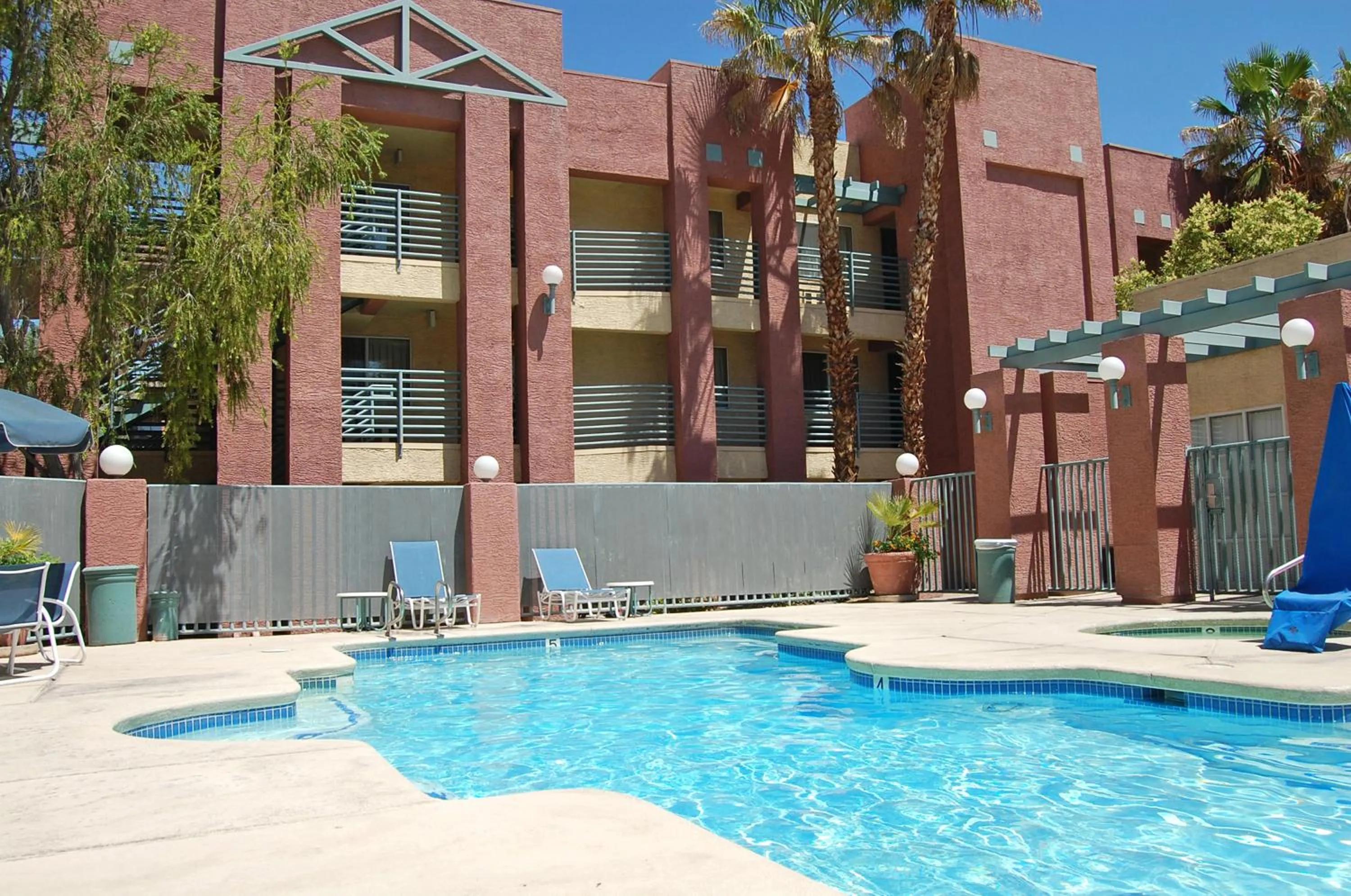 Swimming Pool in Extended Stay America Suites - Las Vegas - Valley View