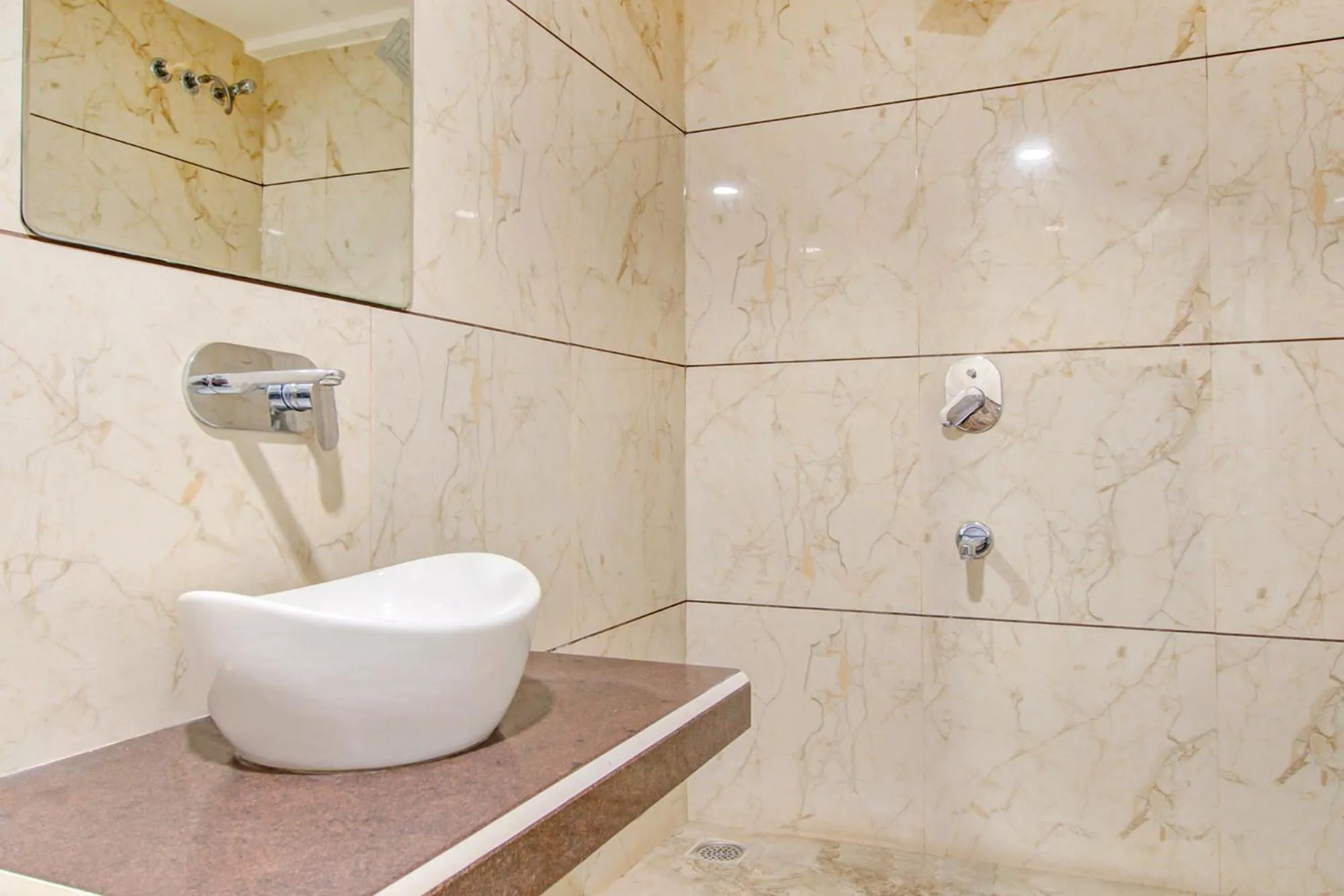Bathroom in FabHotel Rajnandani Residency Bhawarkua