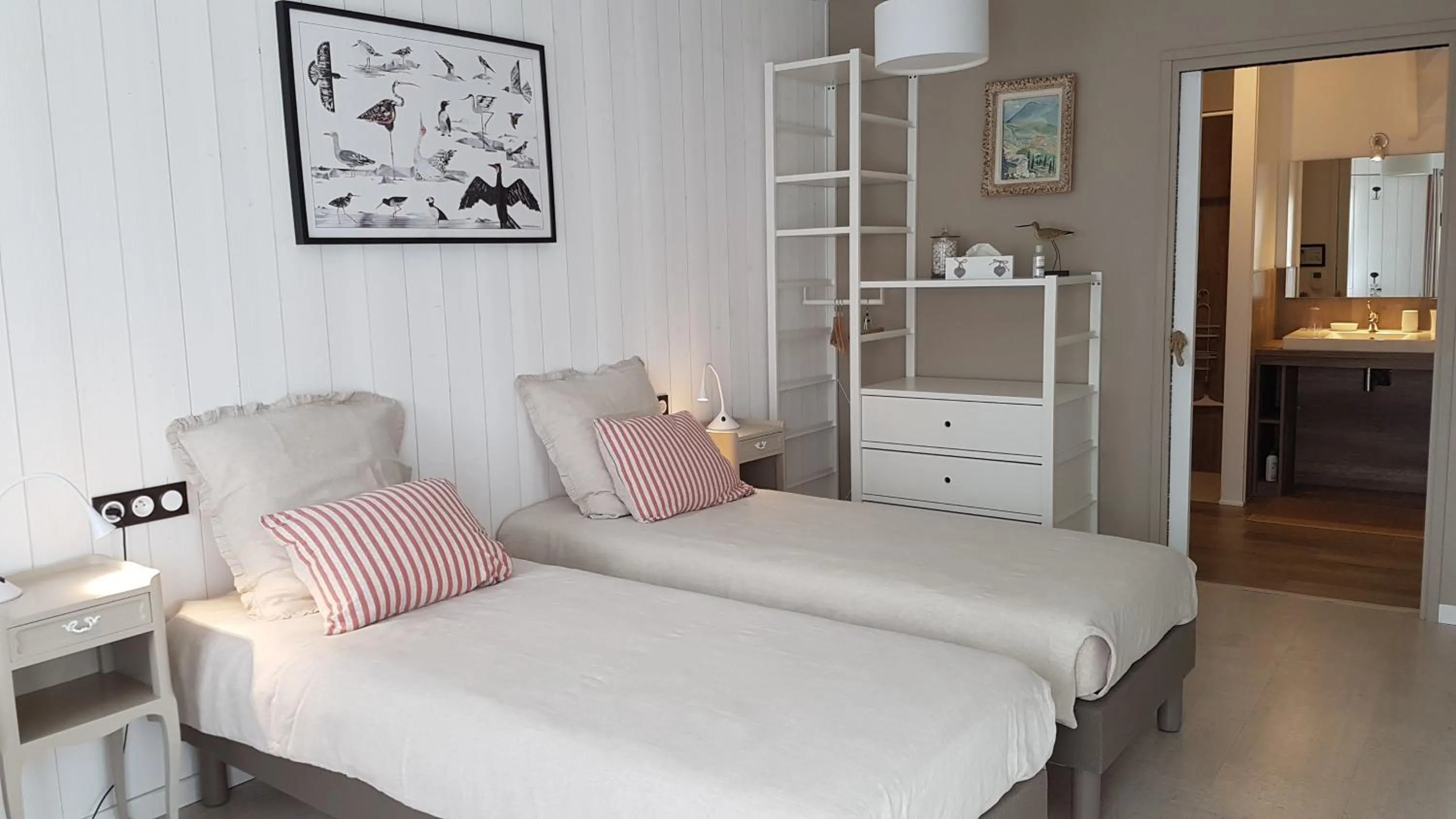 Bedroom, Bed in Balade Océane