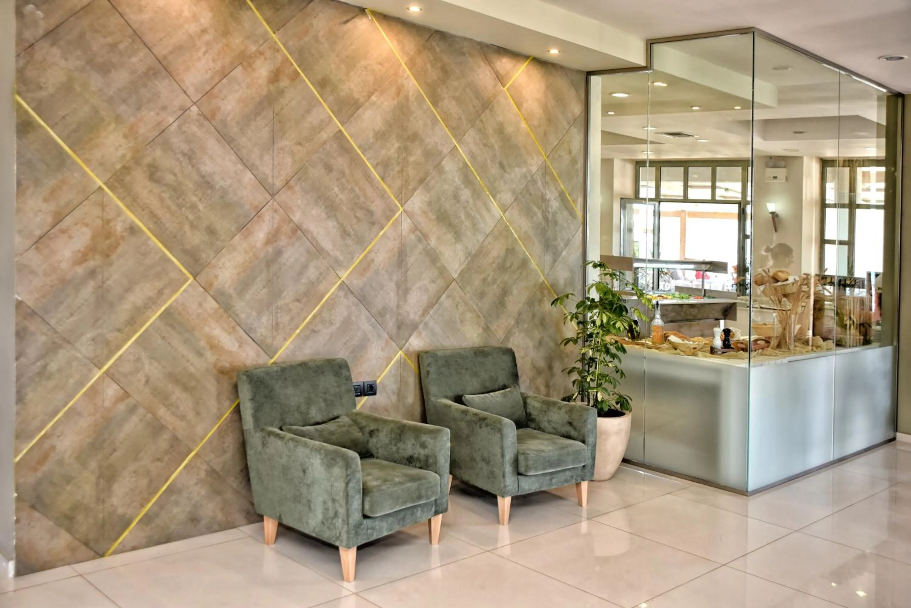 Restaurant/places to eat in Gouves Bay by Omilos Hotels