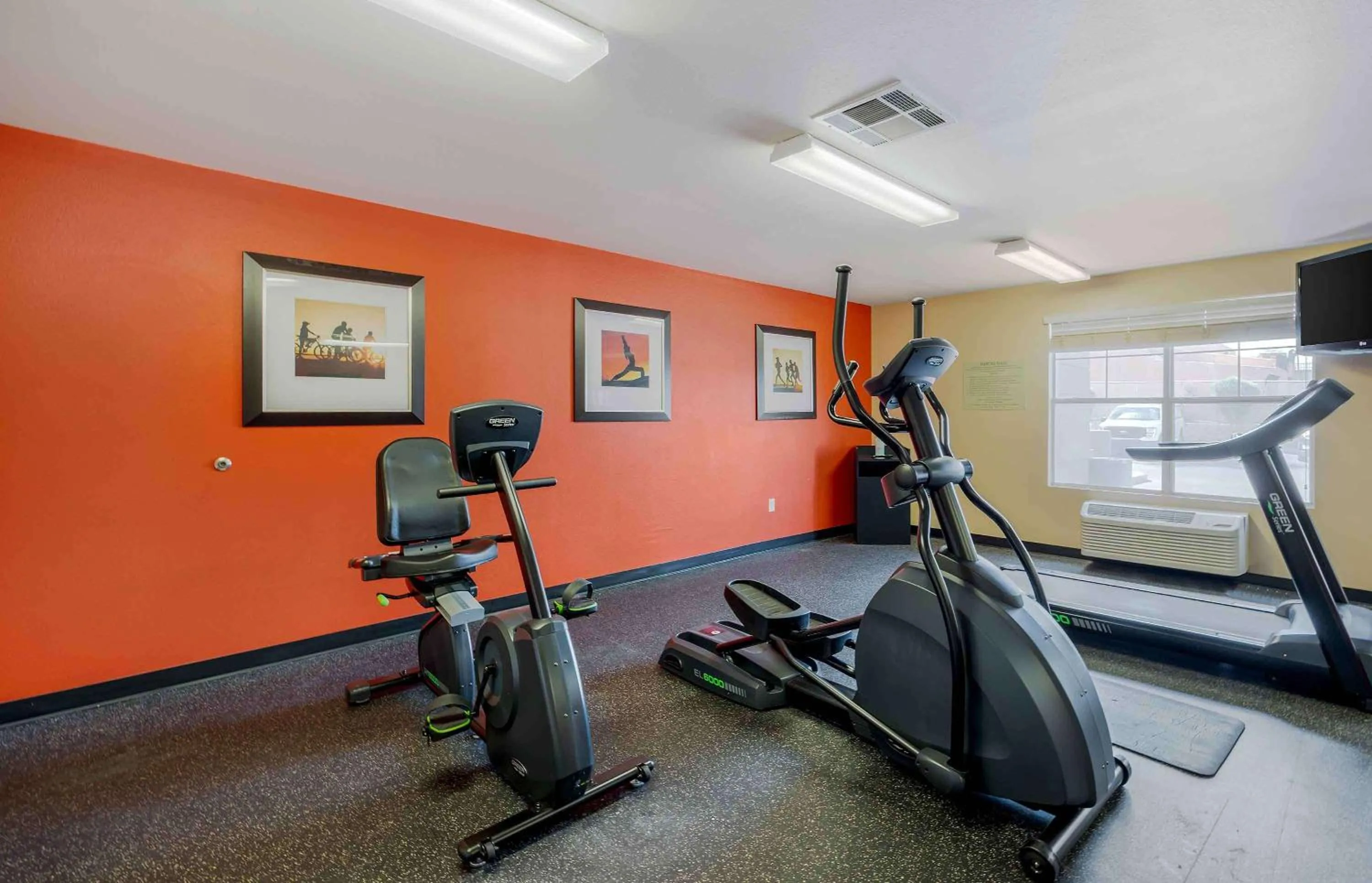 Fitness centre/facilities in MainStay Suites Las Vegas Flamingo