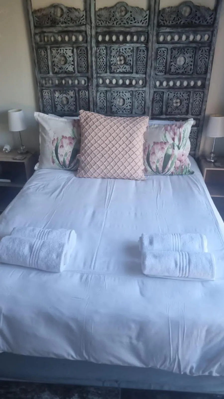 Bed in Bluewater Reservations