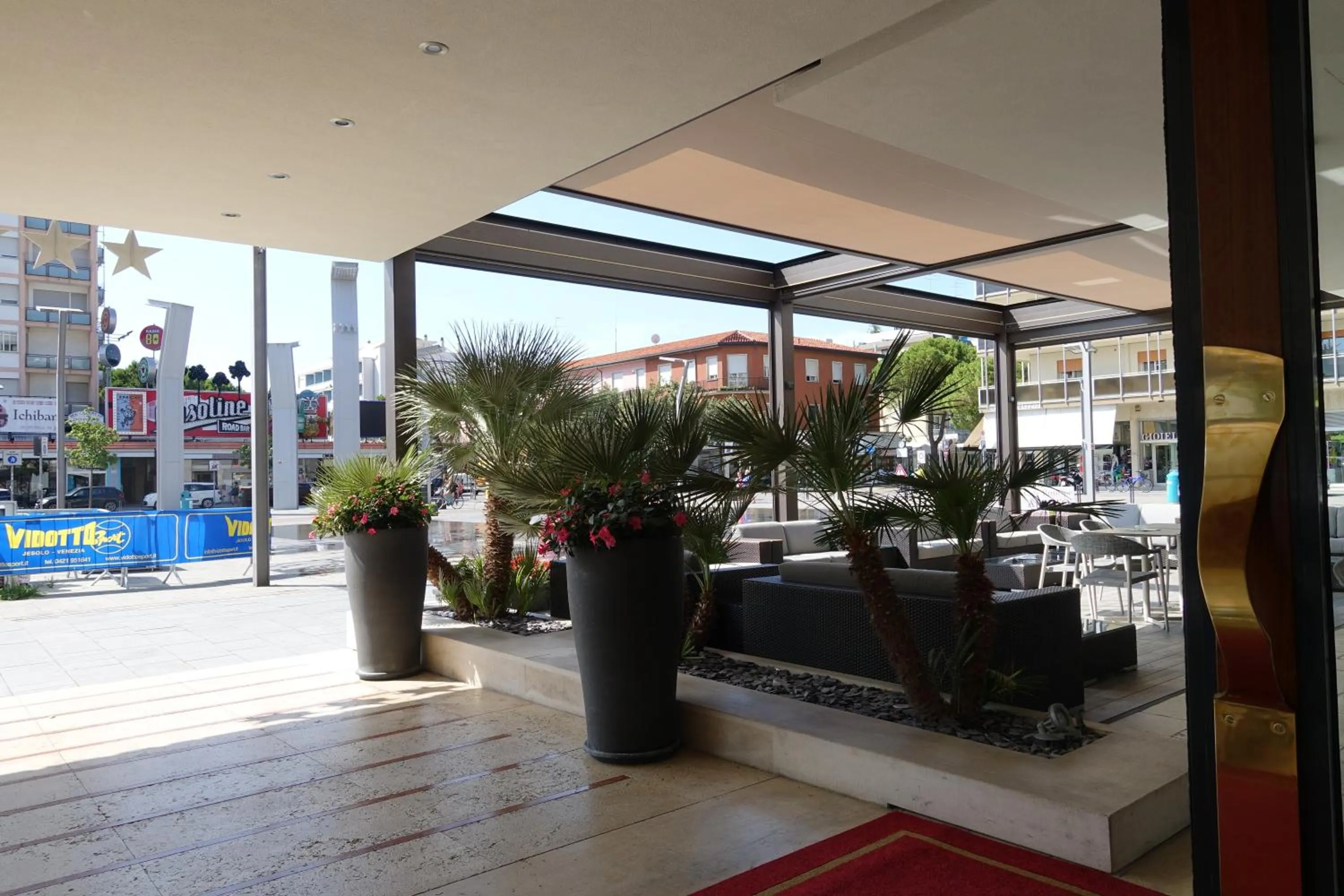 Patio in Hotel Principe Palace