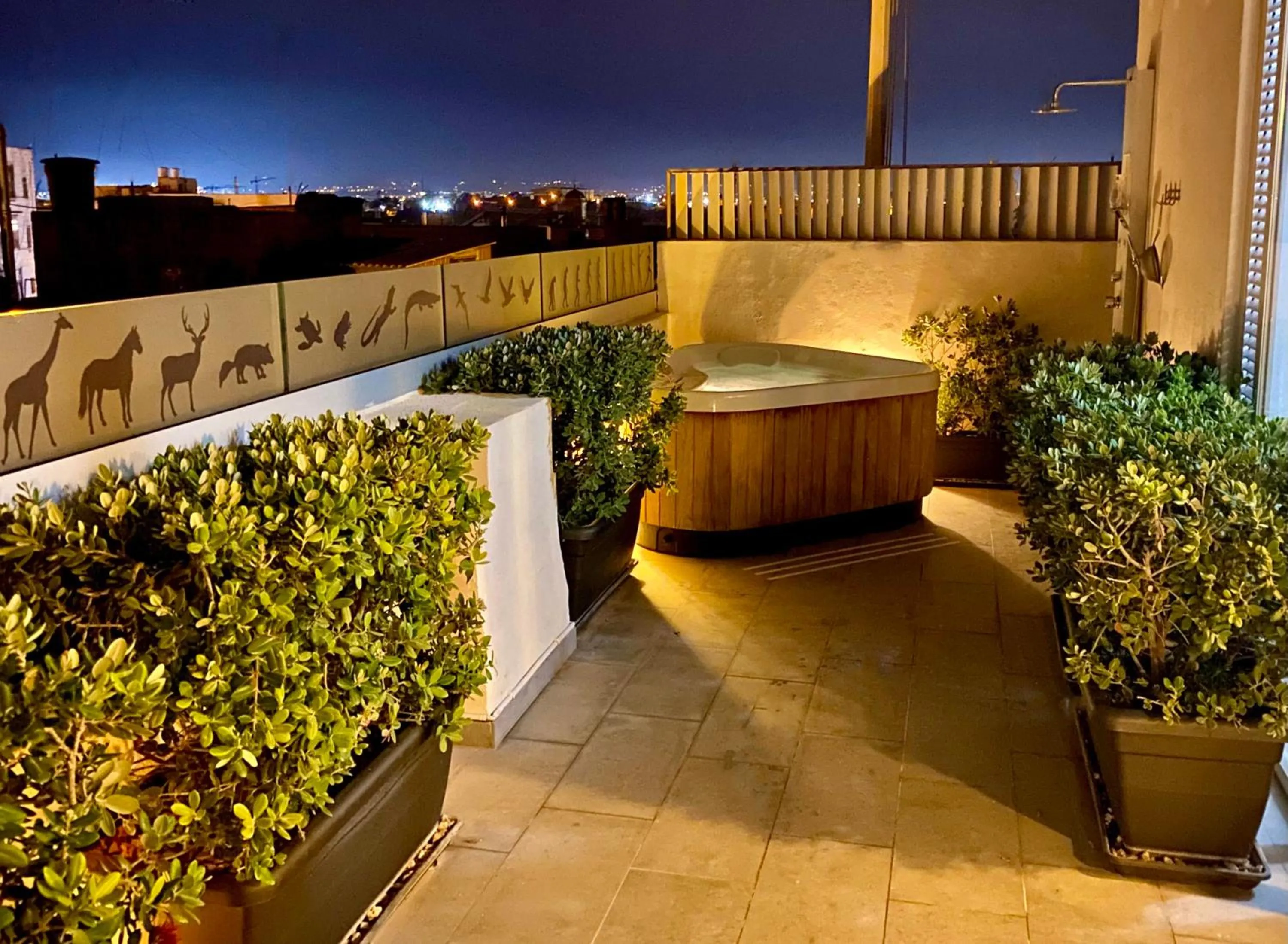 Hot Tub in BOCO Boutique Hotel