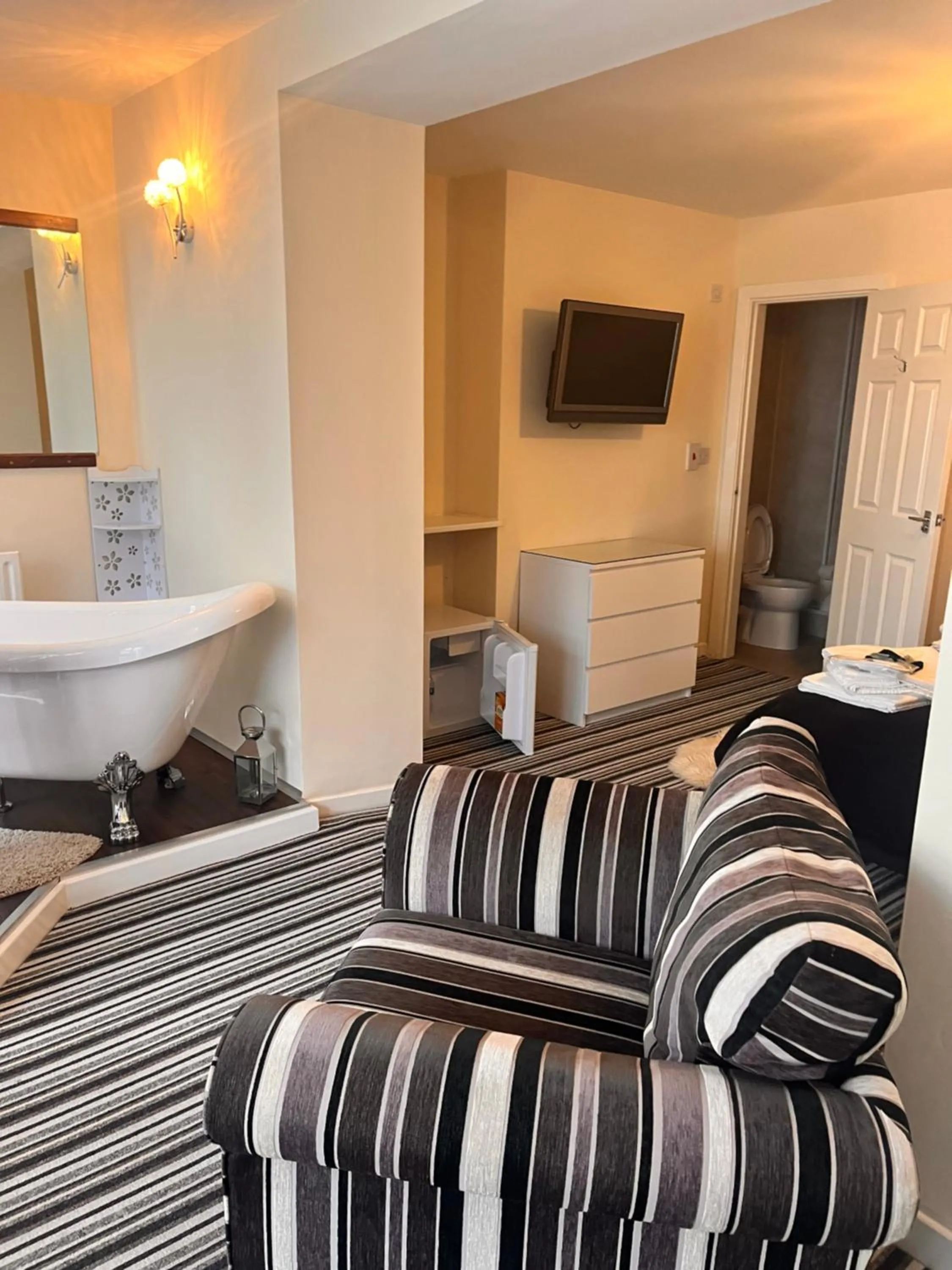 Bedroom, Bed in The Oxfordshire