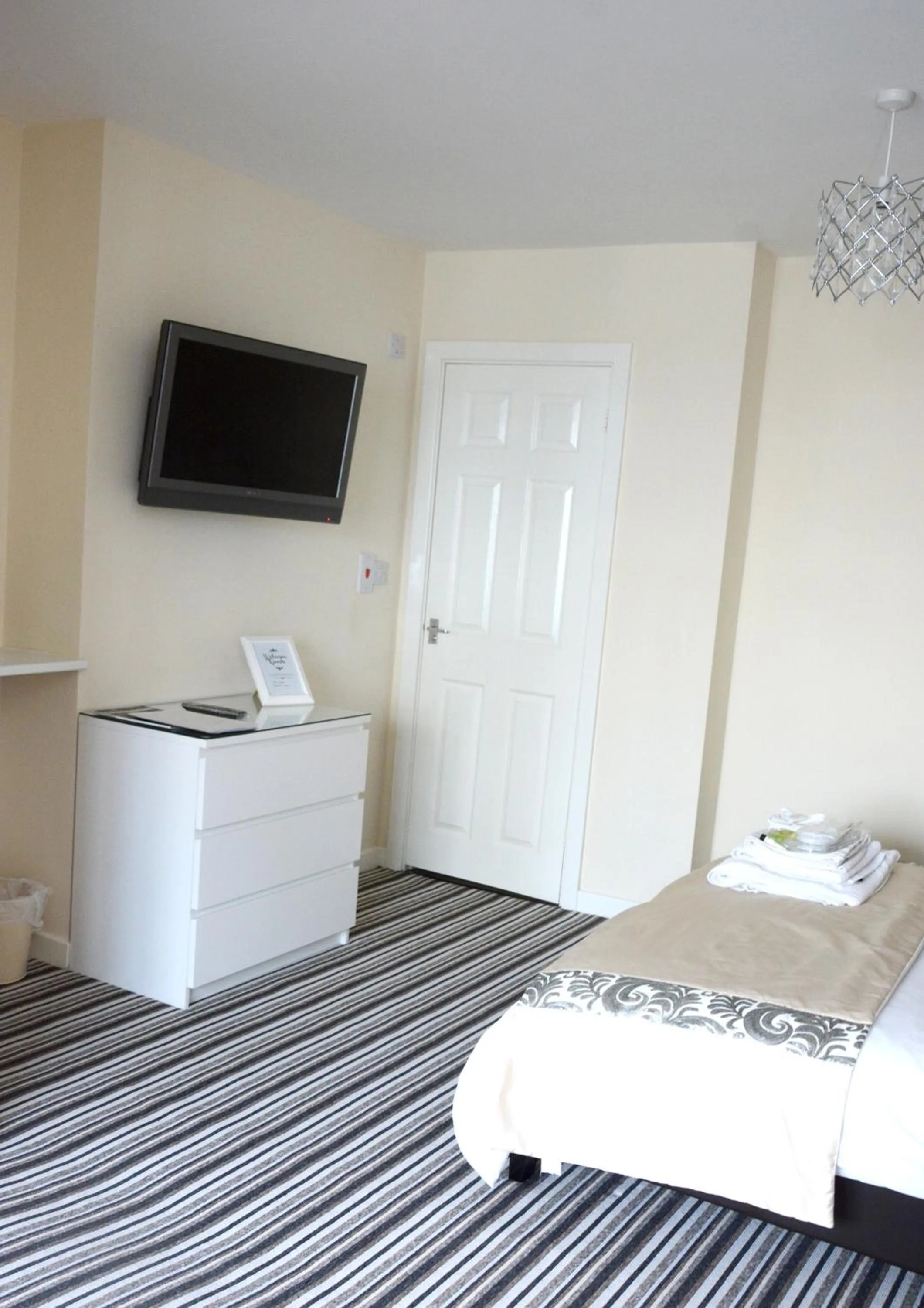 Bedroom, Bed in The Oxfordshire