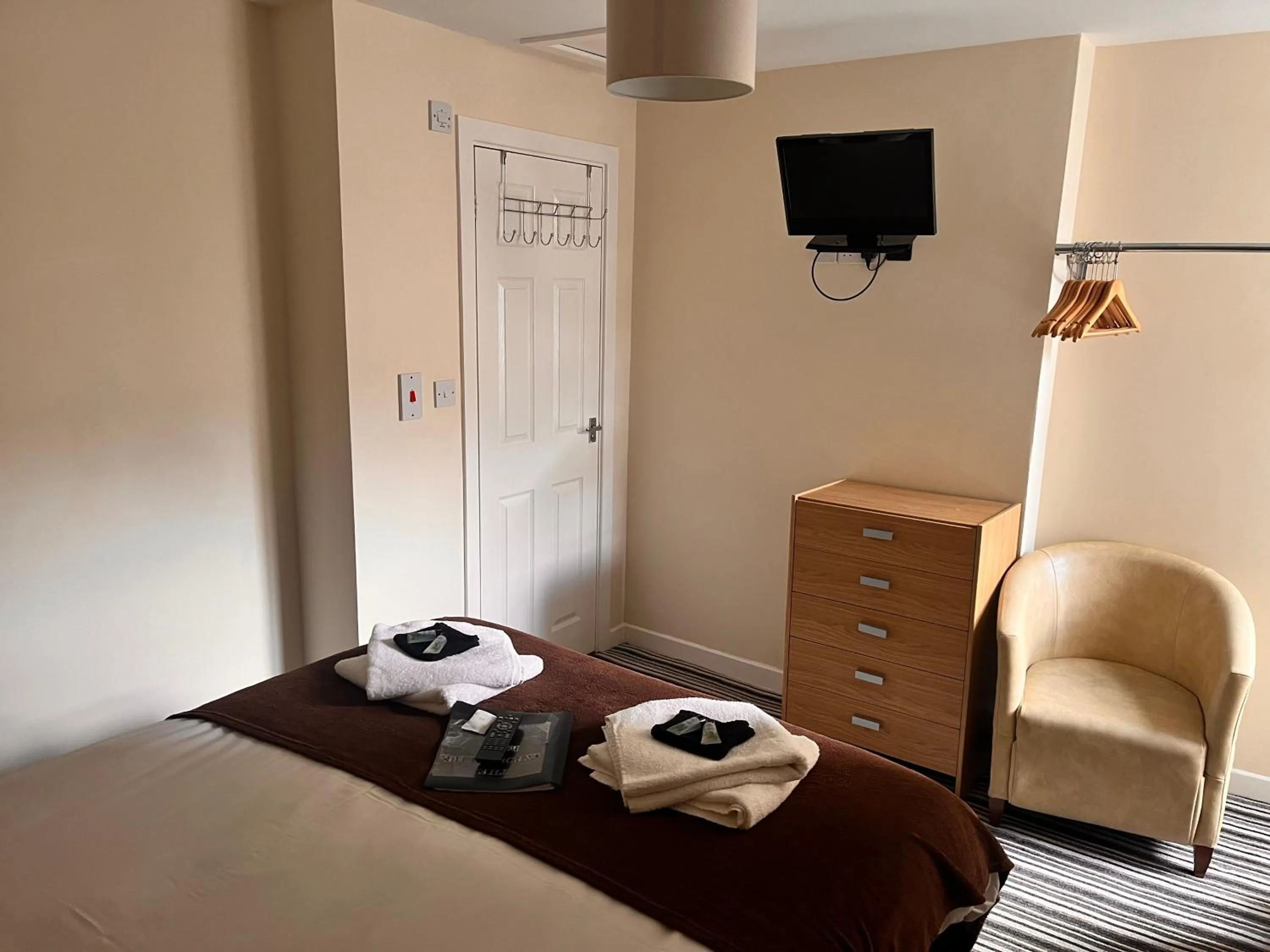 Bedroom, Bed in The Oxfordshire