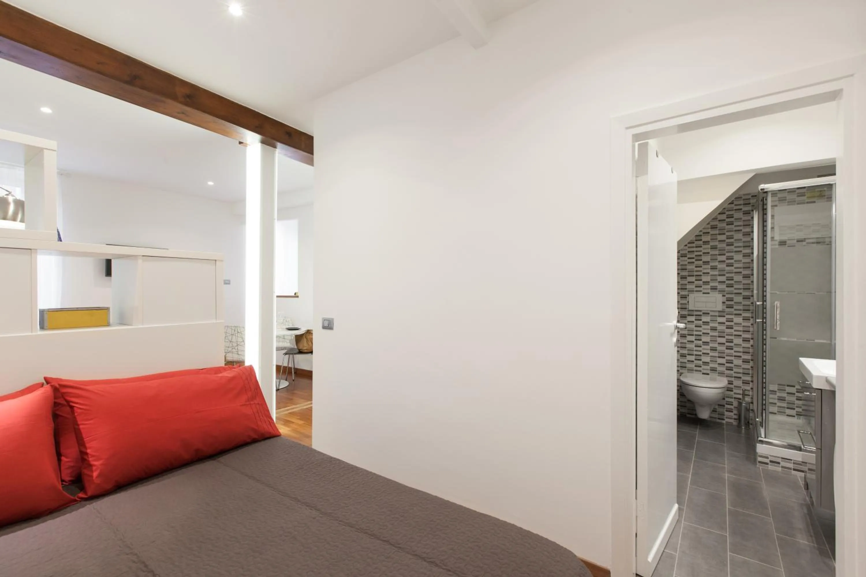 Photo of the whole room in Urbana Lodge, Monti