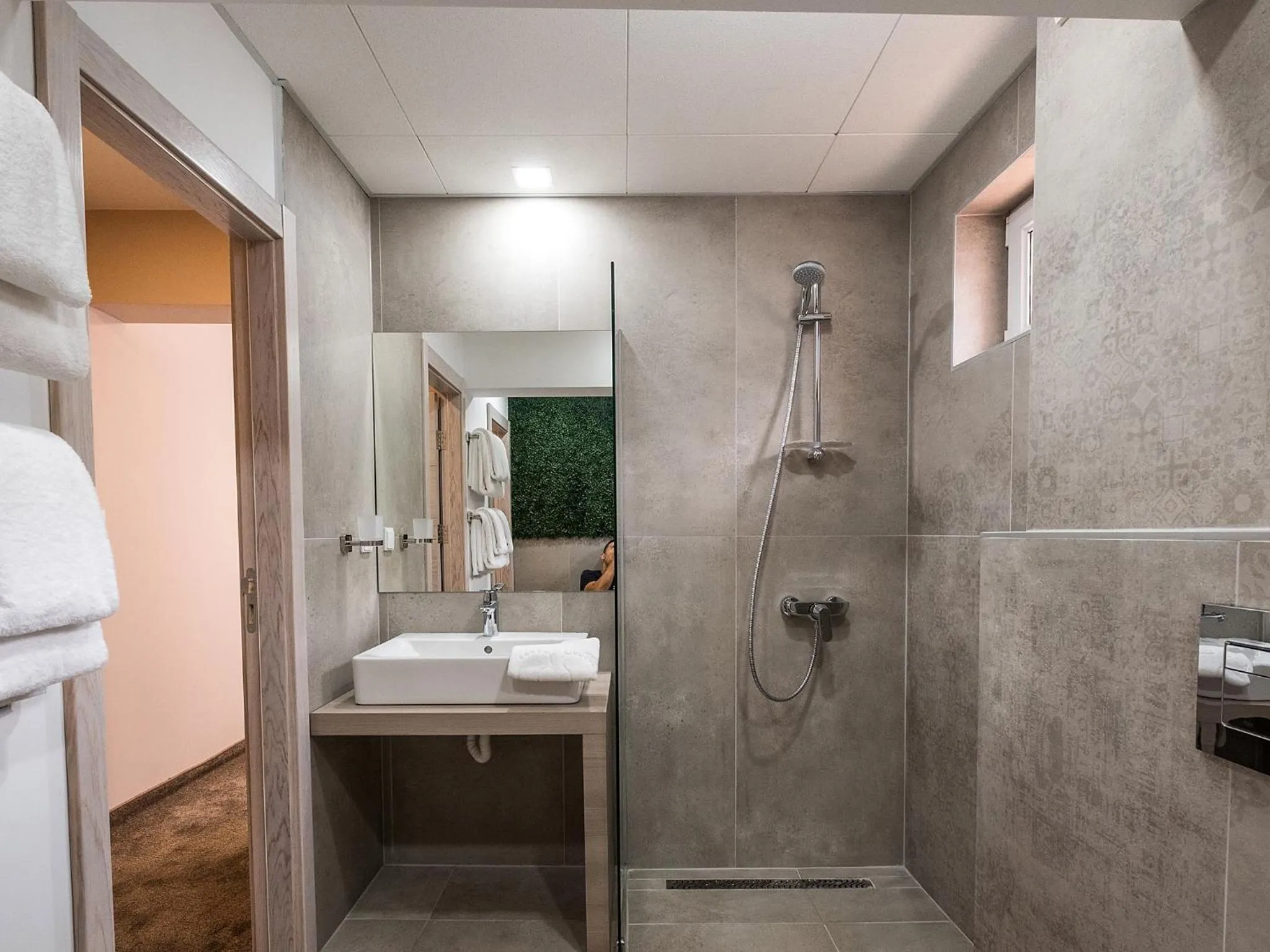 Caro Apartments & Rooms