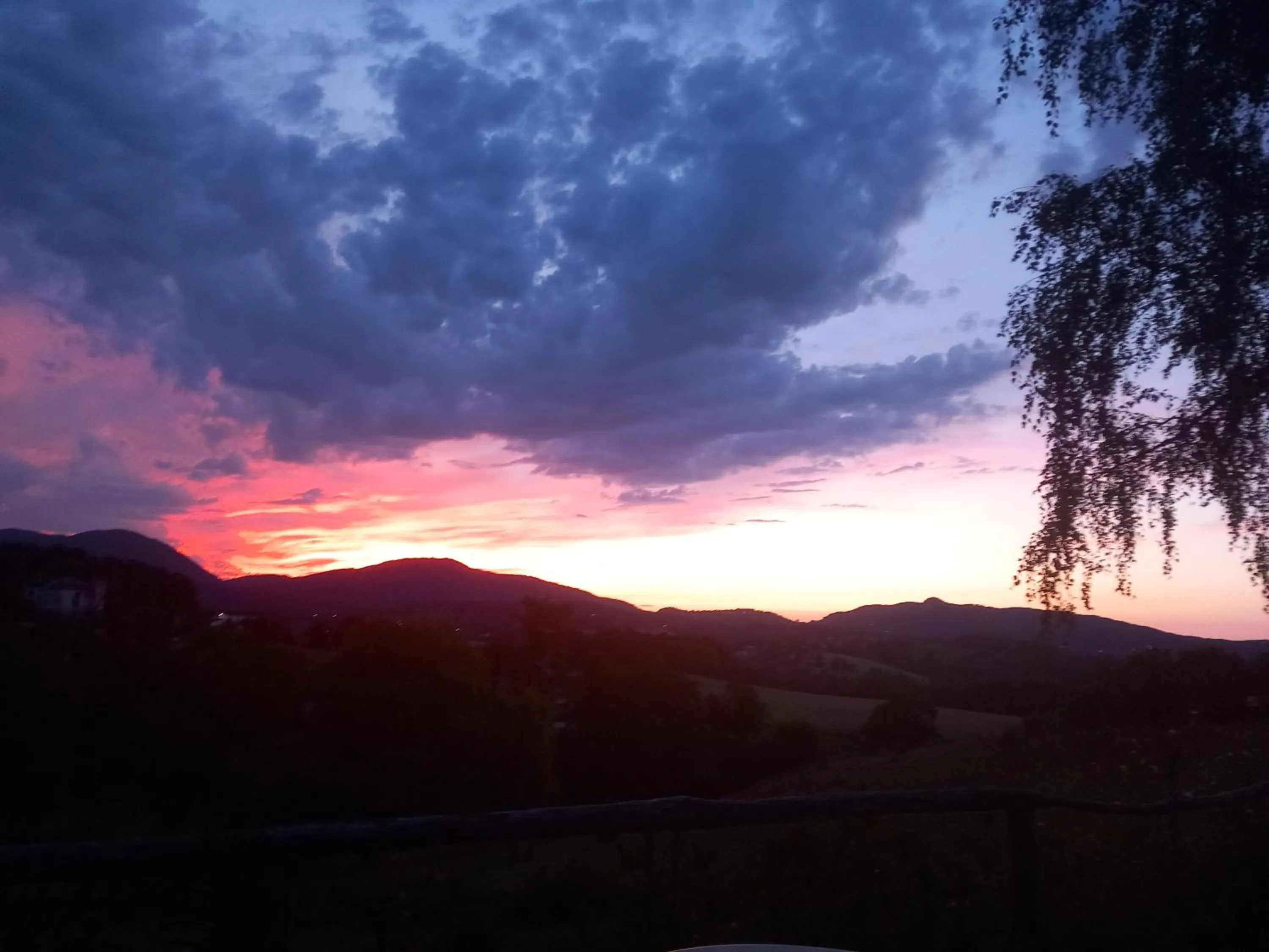 Natural landscape in la maison d'Anna chambres d hôtes