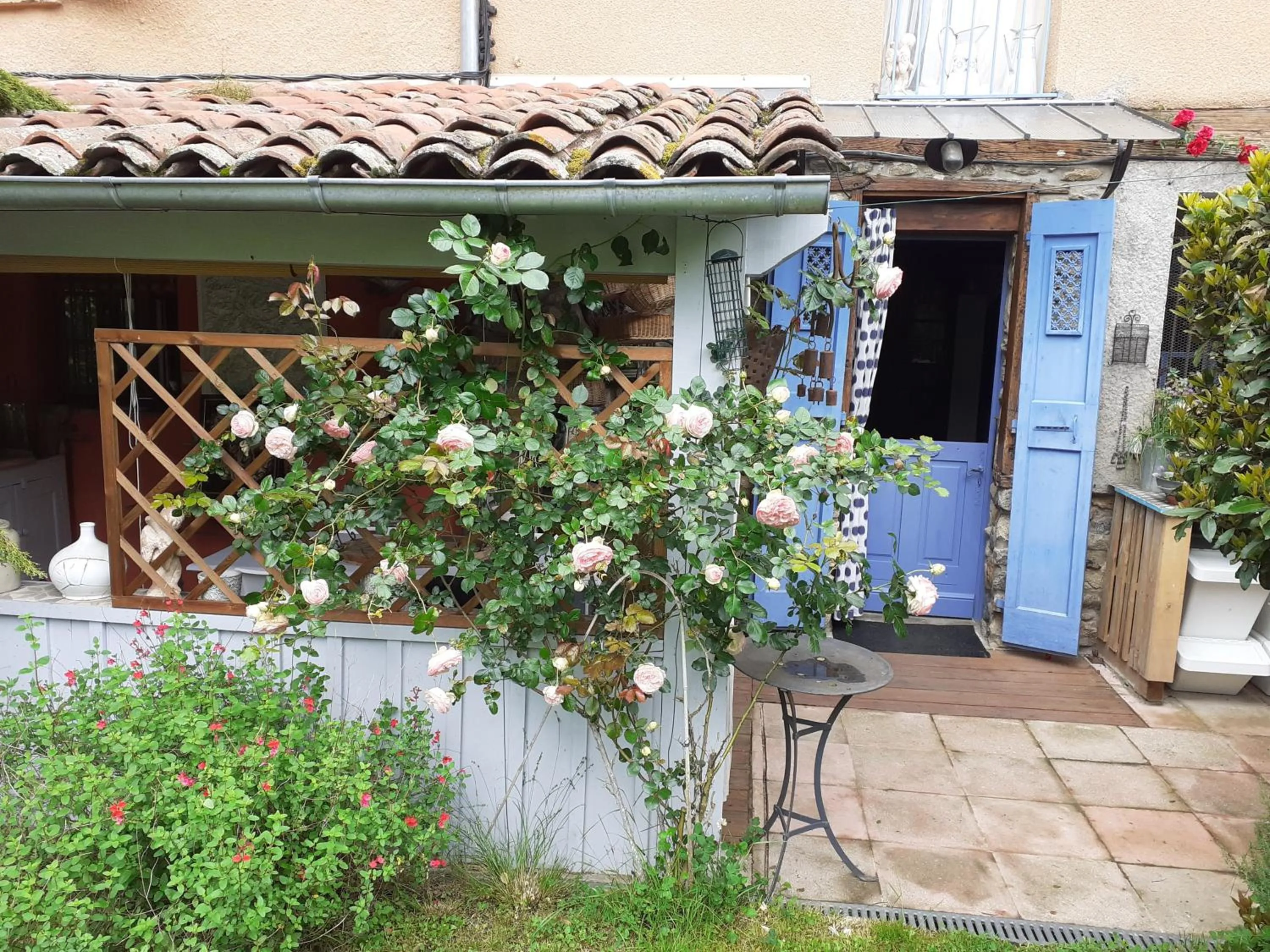 Property building in la maison d'Anna chambres d hôtes