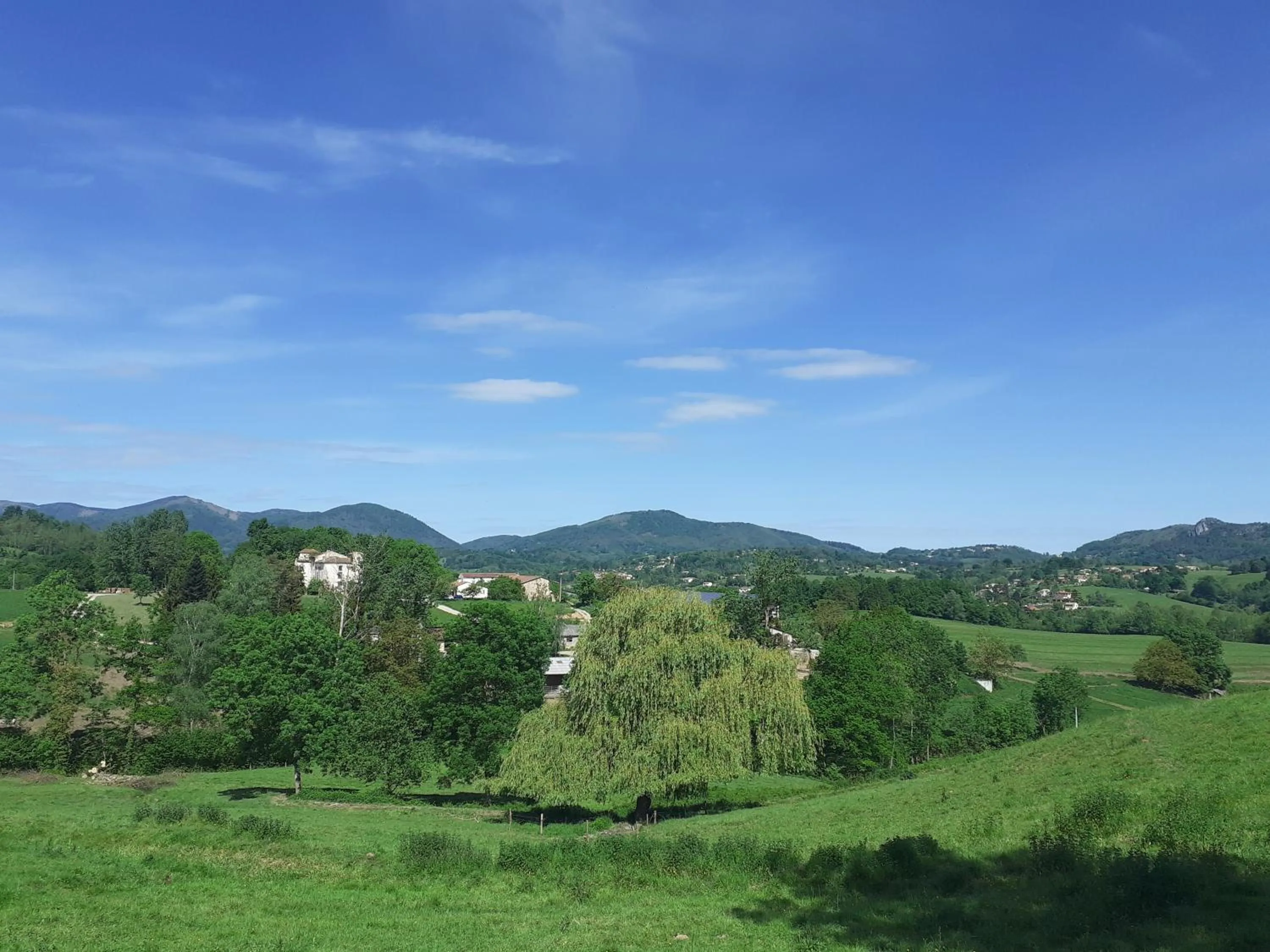 Natural landscape in la maison d'Anna chambres d hôtes