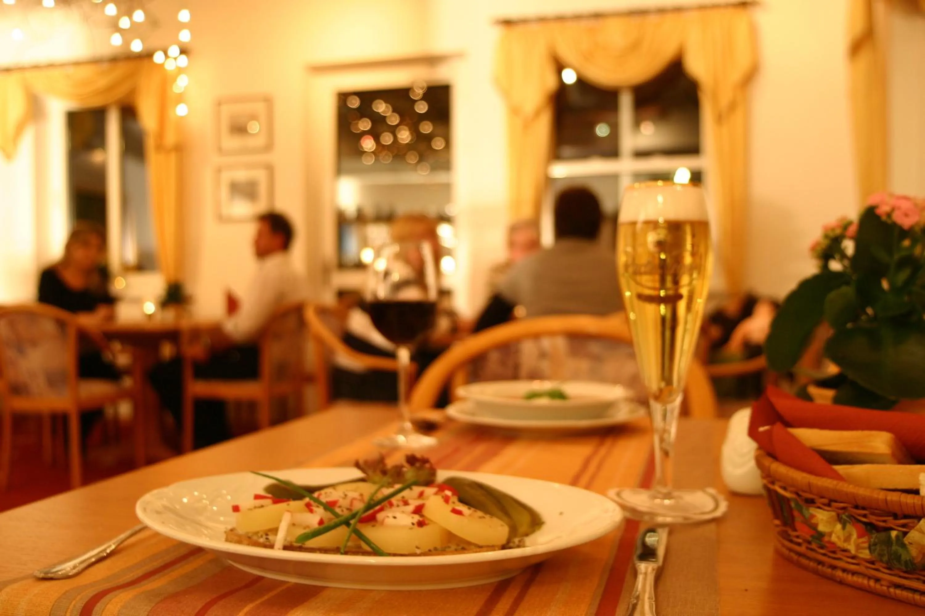 Restaurant/places to eat in Kurhotel Bad Suderode