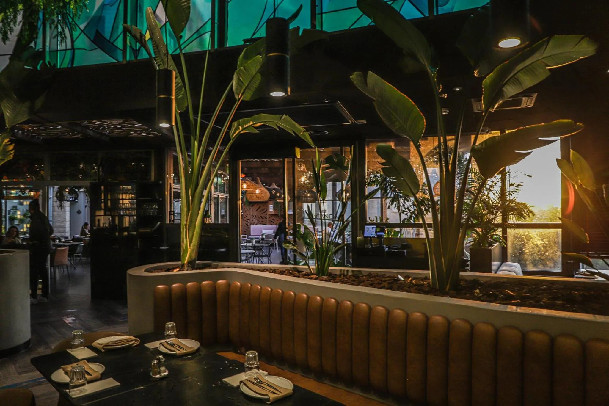 Restaurant/places to eat in Ramada Olivie Nazareth