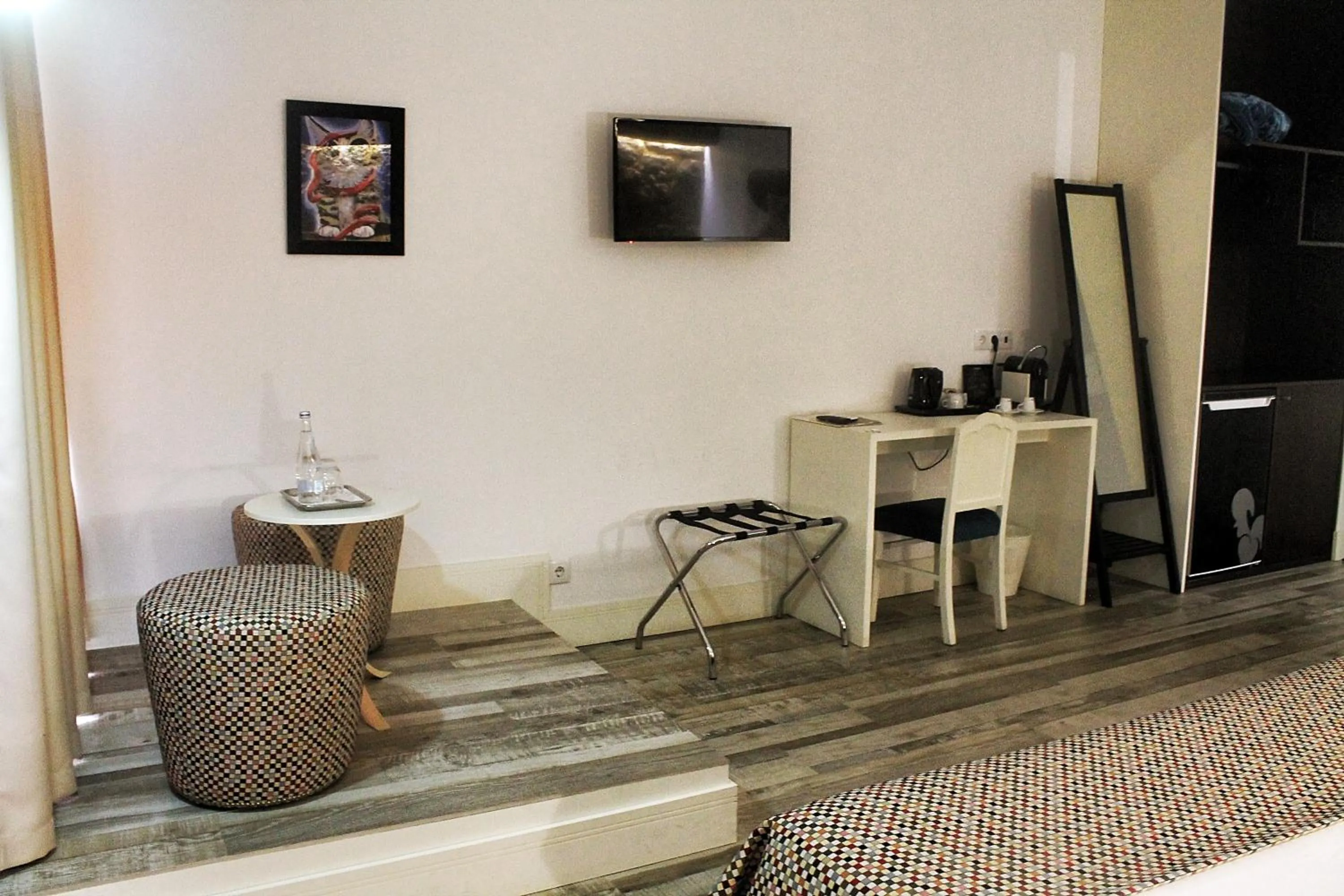 TV and multimedia in Art'Otel Barcelos