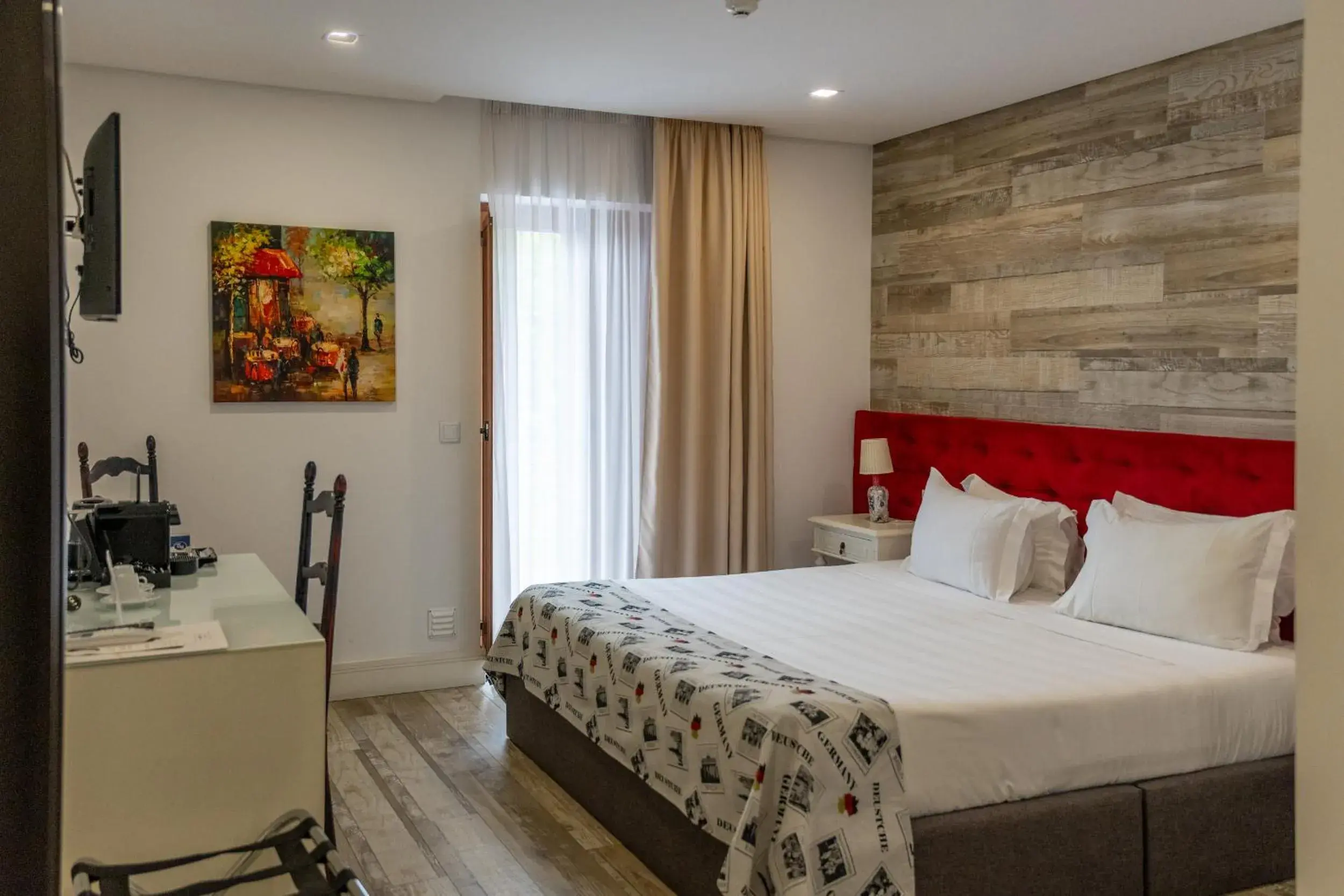 Double Room with Balcony - single occupancy in Art'Otel Barcelos Double Room with Balcony - single occupancy in Art'Otel Barcelos