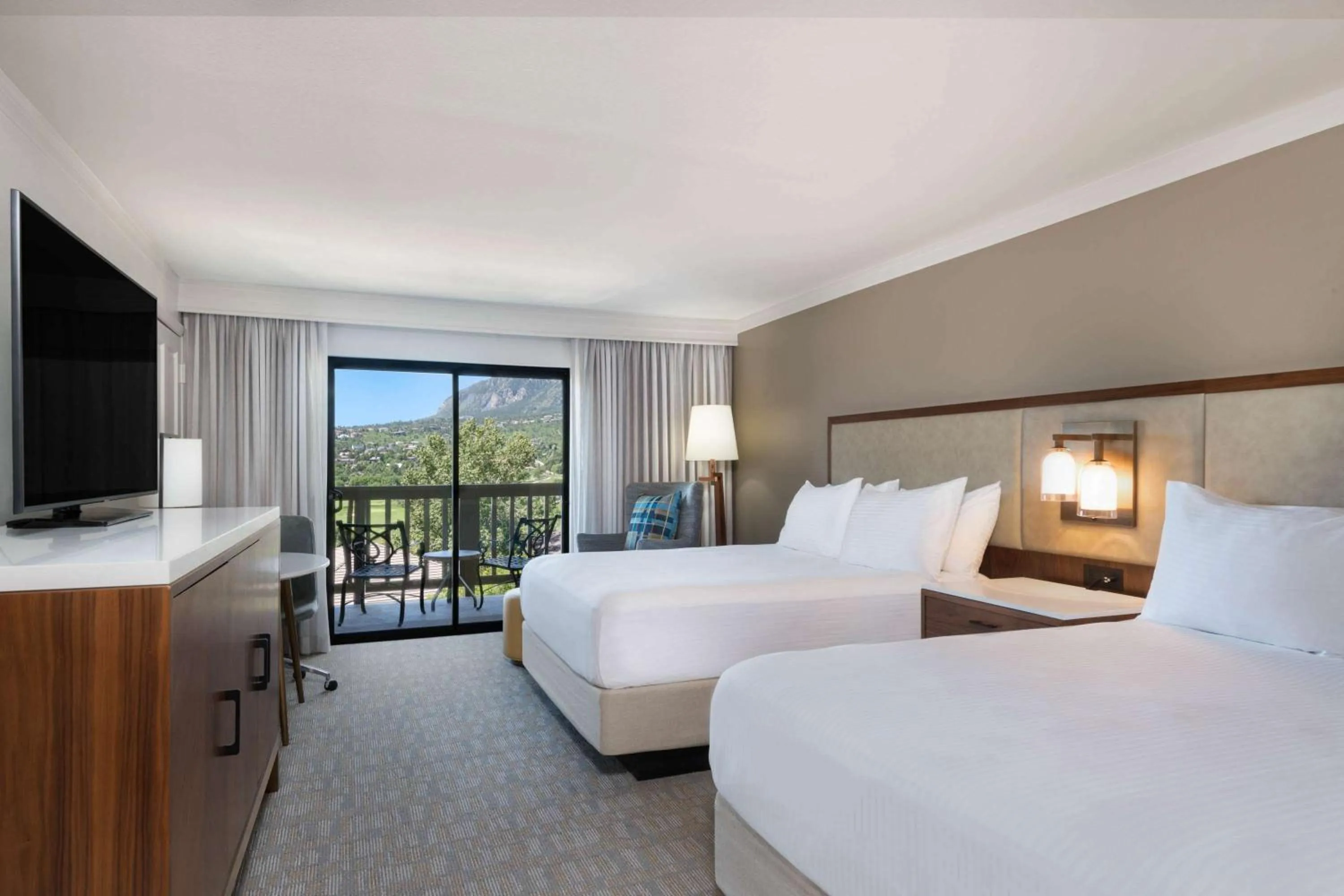 Bedroom, Bed in Cheyenne Mountain Resort, a Destination by Hyatt Hotels