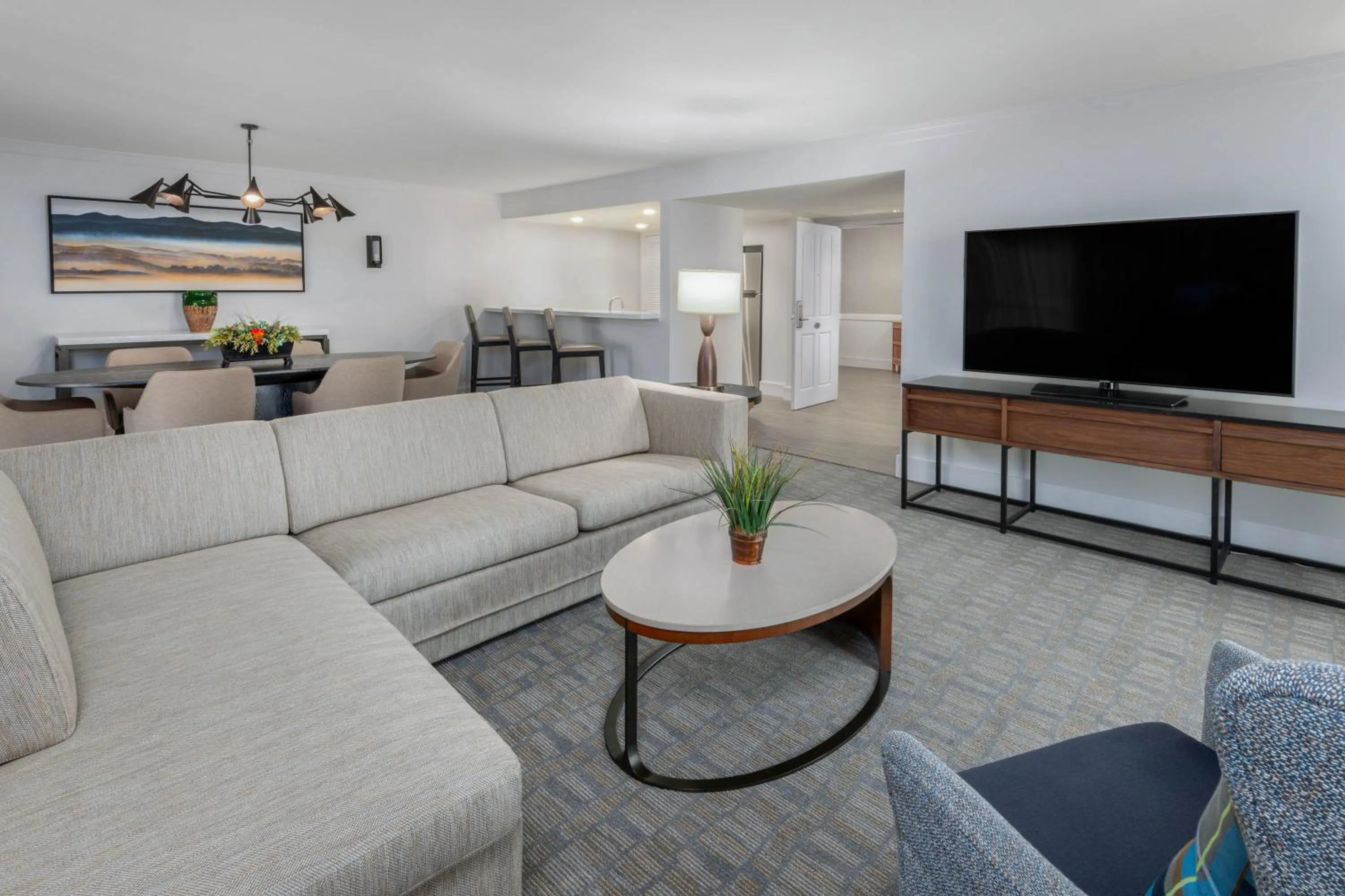 Living room in Cheyenne Mountain Resort, a Destination by Hyatt Hotels