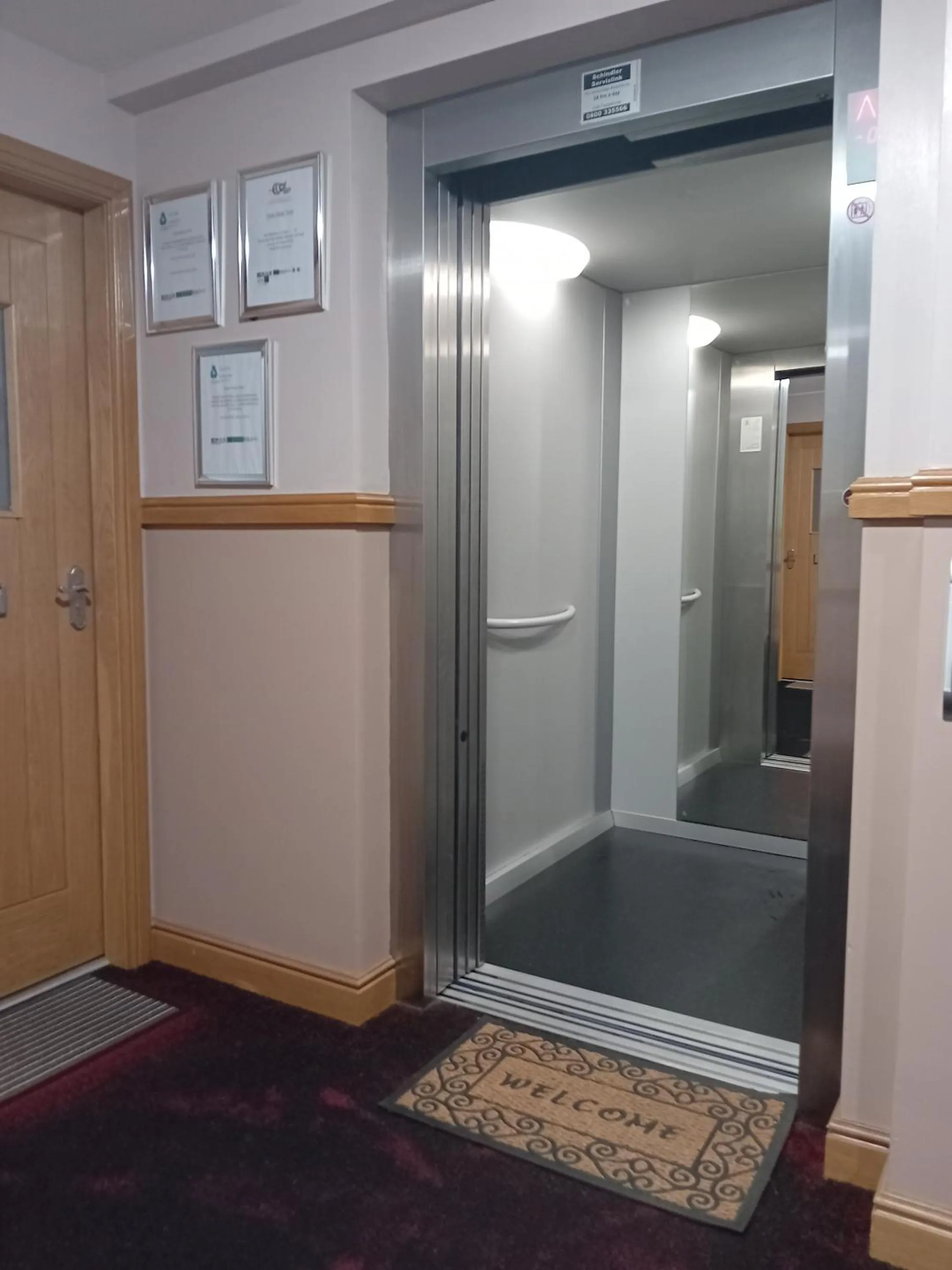 Facade/entrance in Quay Head View Aparthotel