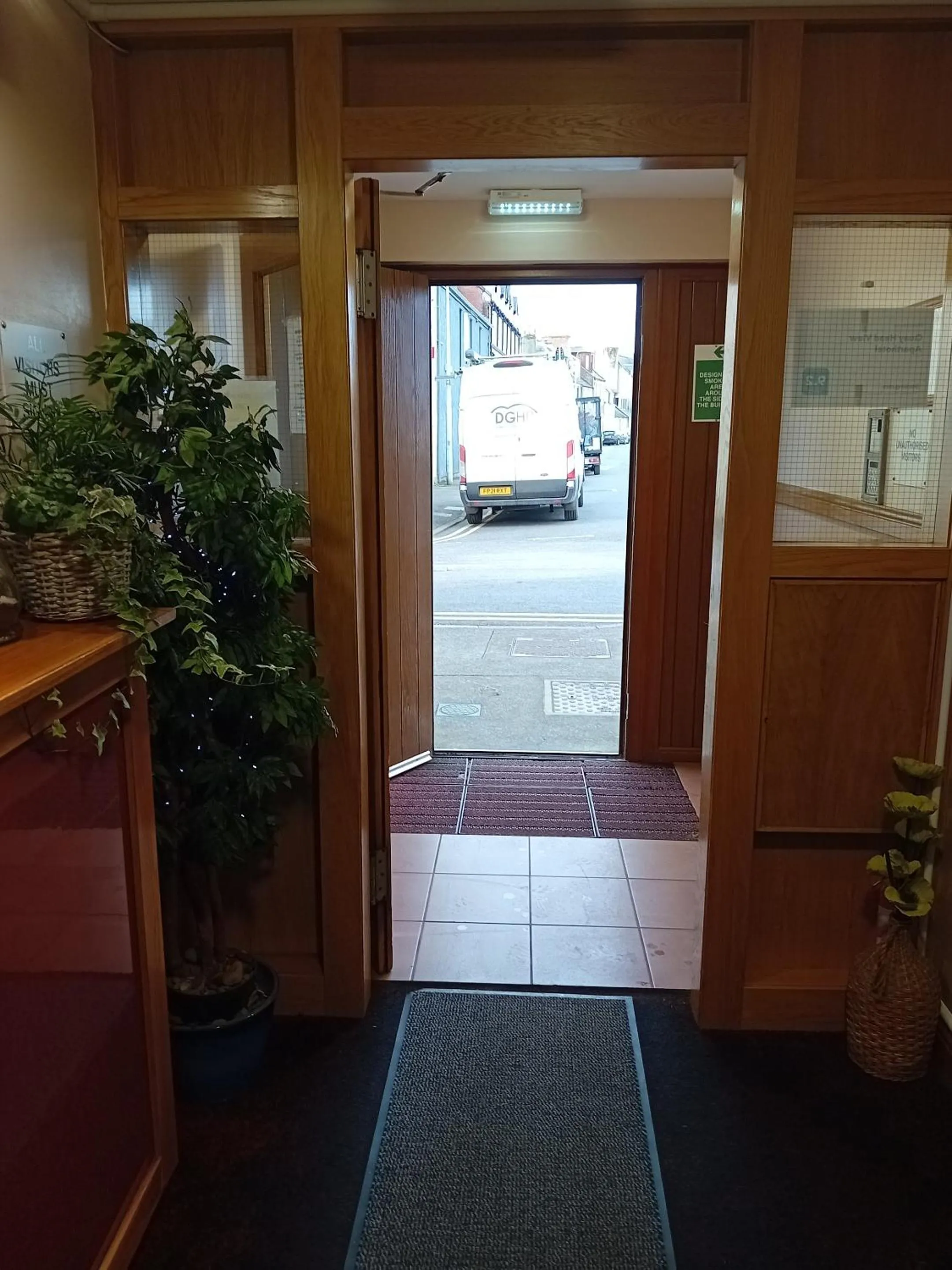 Facade/entrance in Quay Head View Aparthotel