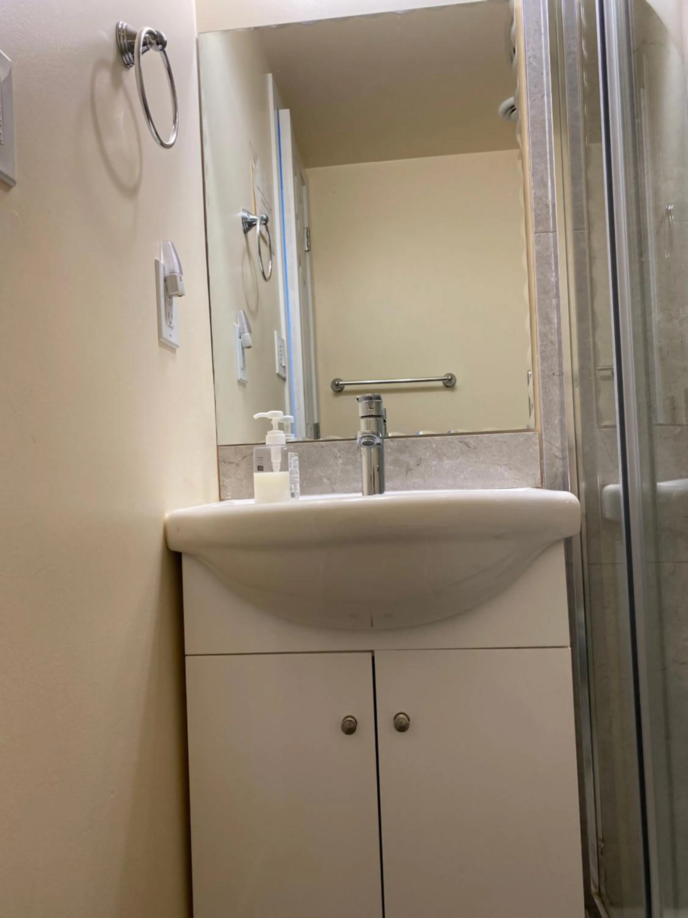 Richmond Vancouver Airport Comfy Home