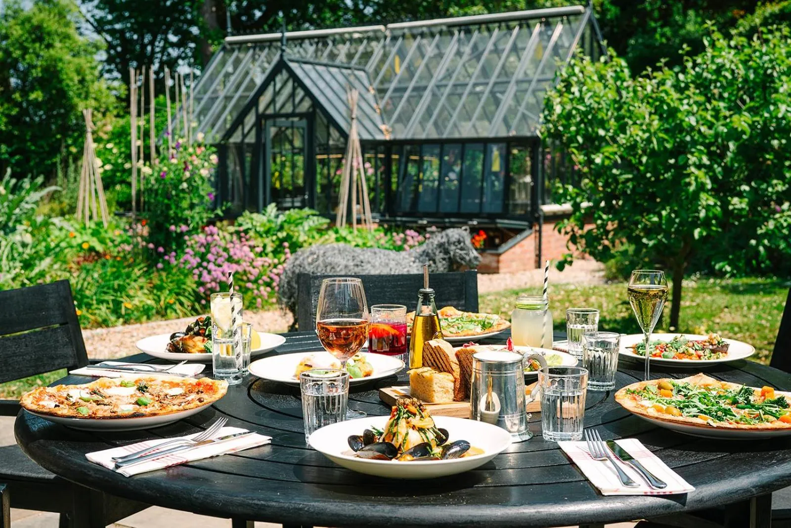 Restaurant/places to eat in Chewton Glen Hotel - an Iconic Luxury Hotel