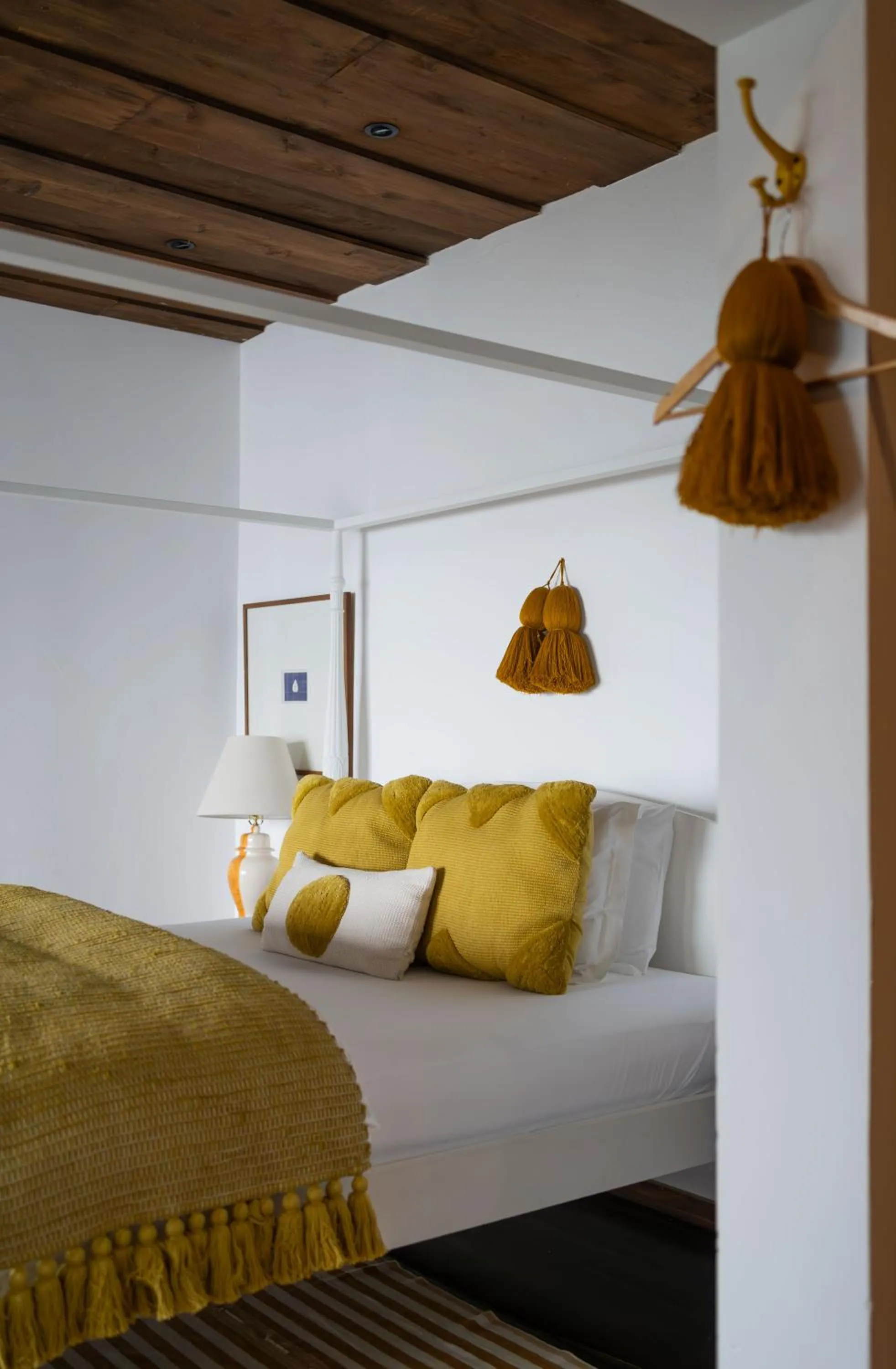 Photo of the whole room, Bed in Hotel Casa Palopo