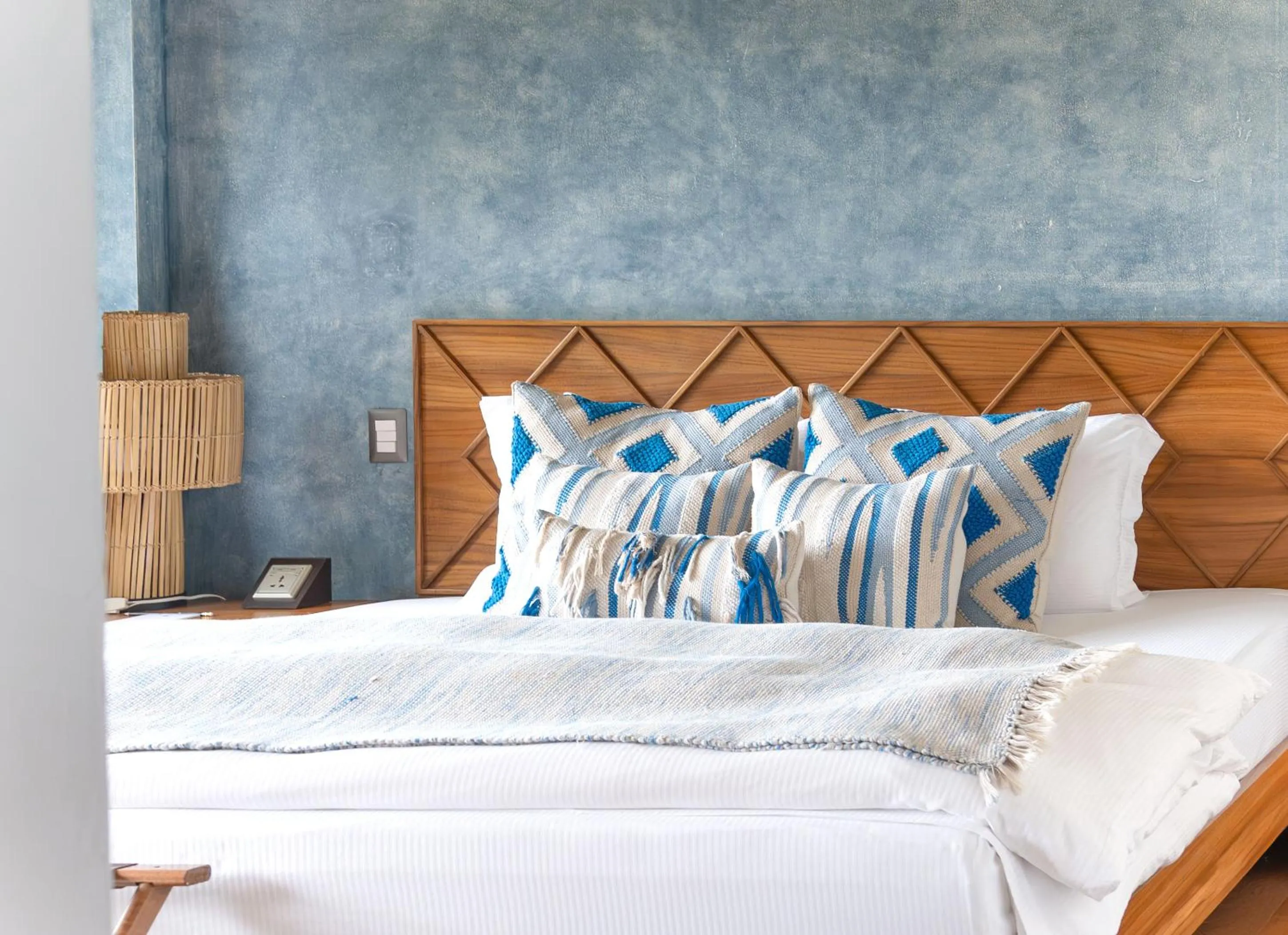 Photo of the whole room, Bed in Hotel Casa Palopo