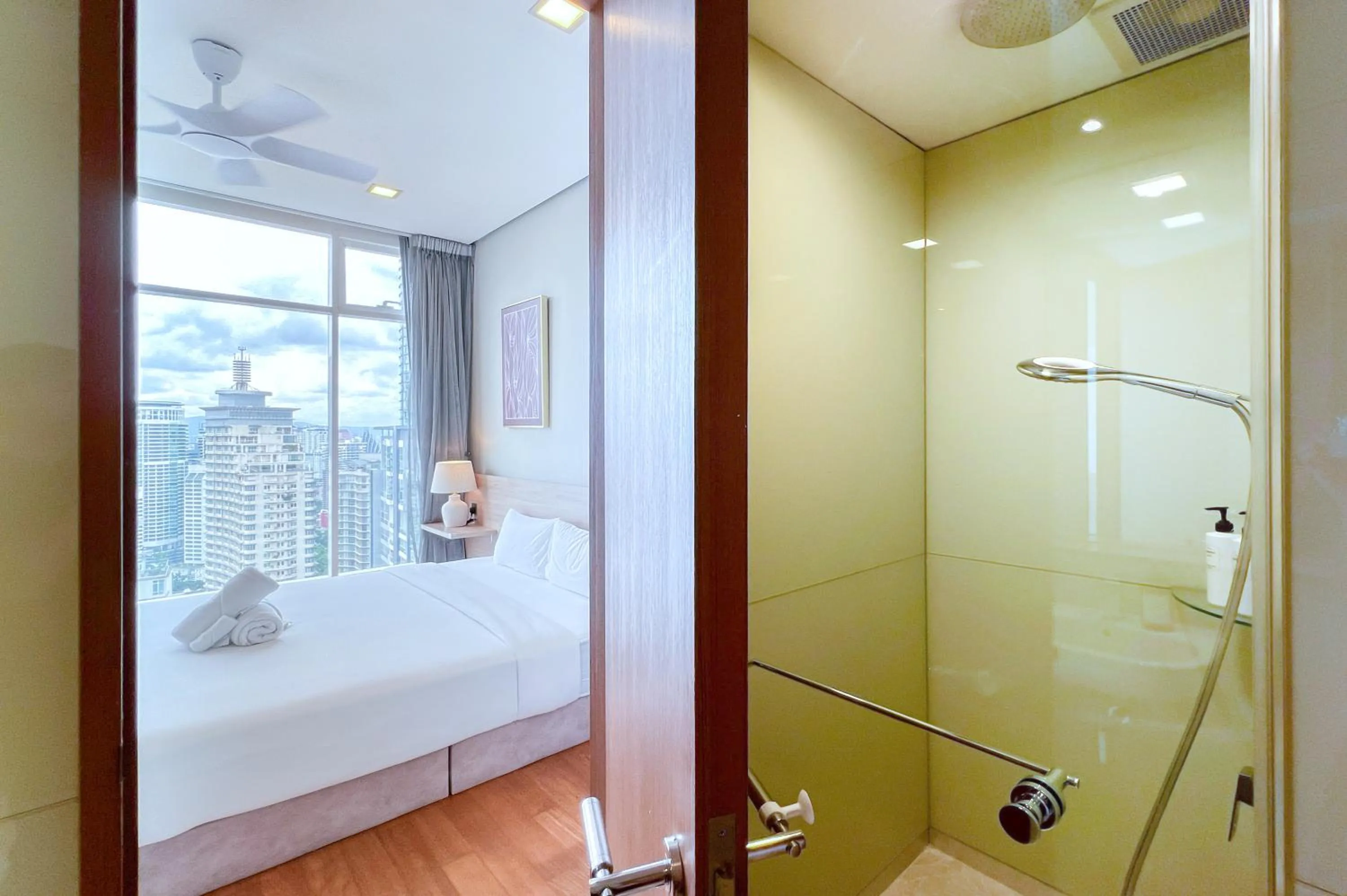 Bathroom in Soho Suites KLCC by Leala