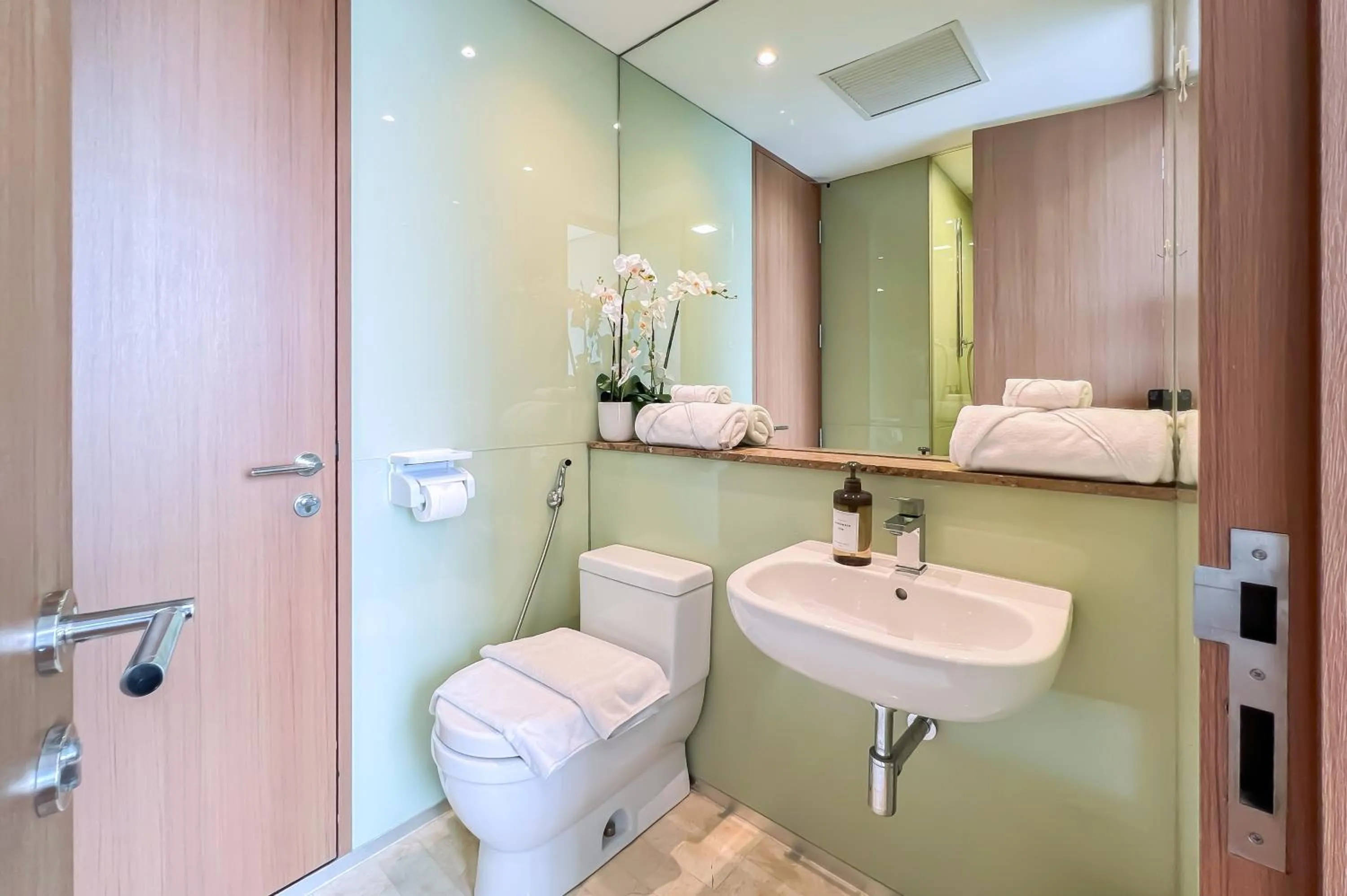 Bathroom in Soho Suites KLCC by Leala