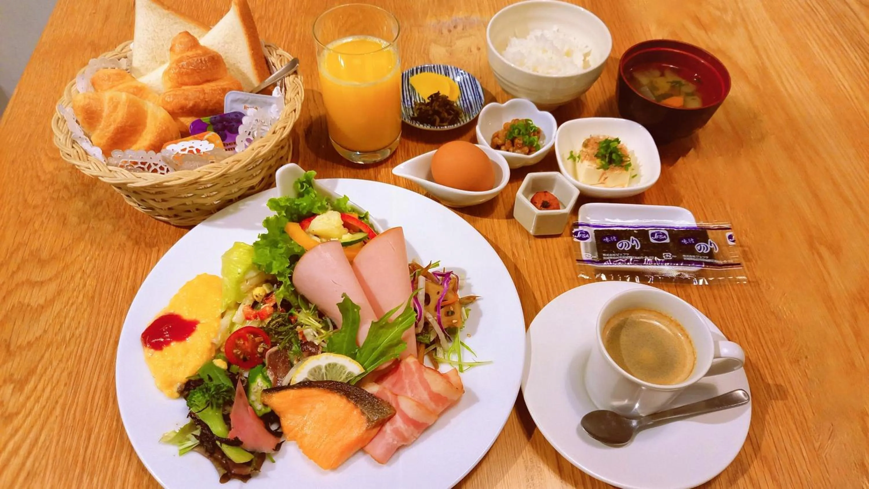 Restaurant/places to eat in Fukuyama Plaza Hotel
