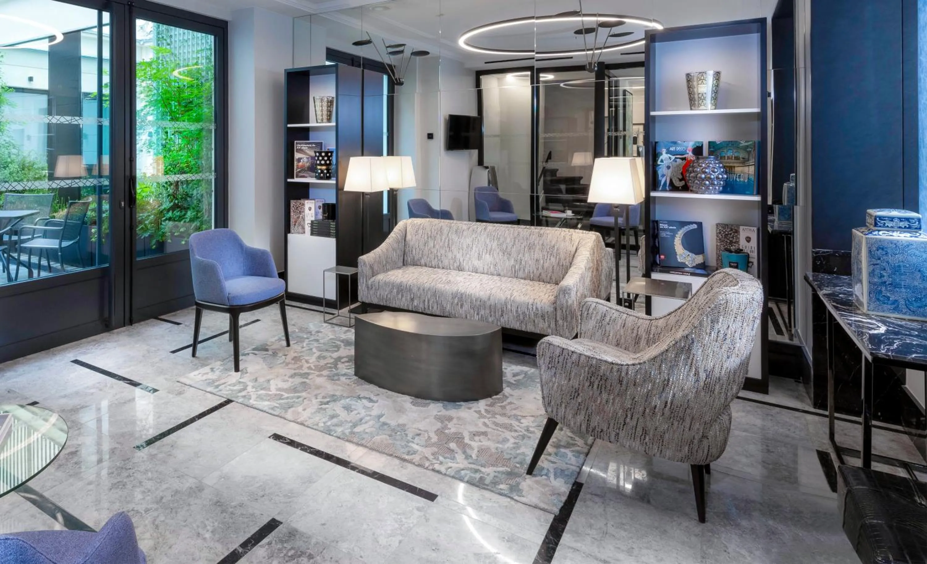 Seating area in Montfleuri