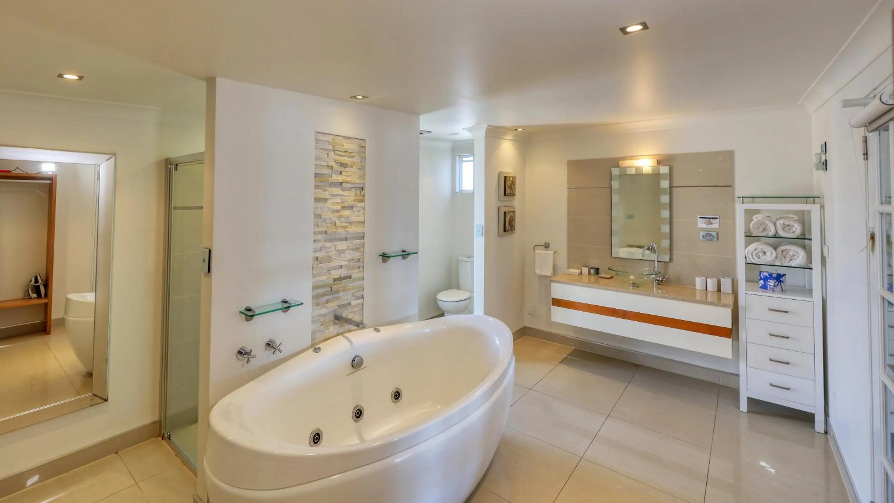 Spa and wellness centre/facilities in The Madsen Boutique Hotel