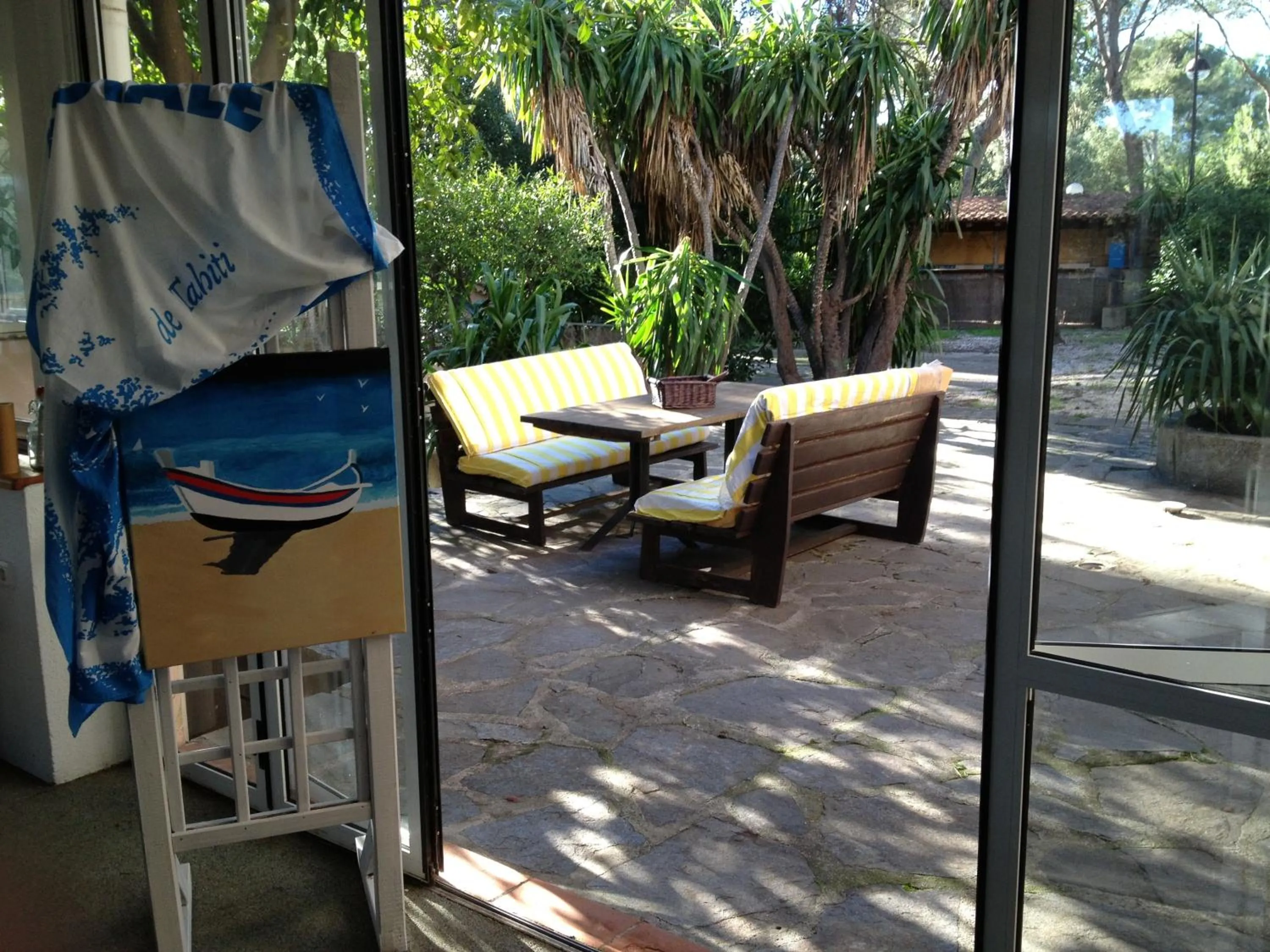 Patio in Hôtel De La Mer