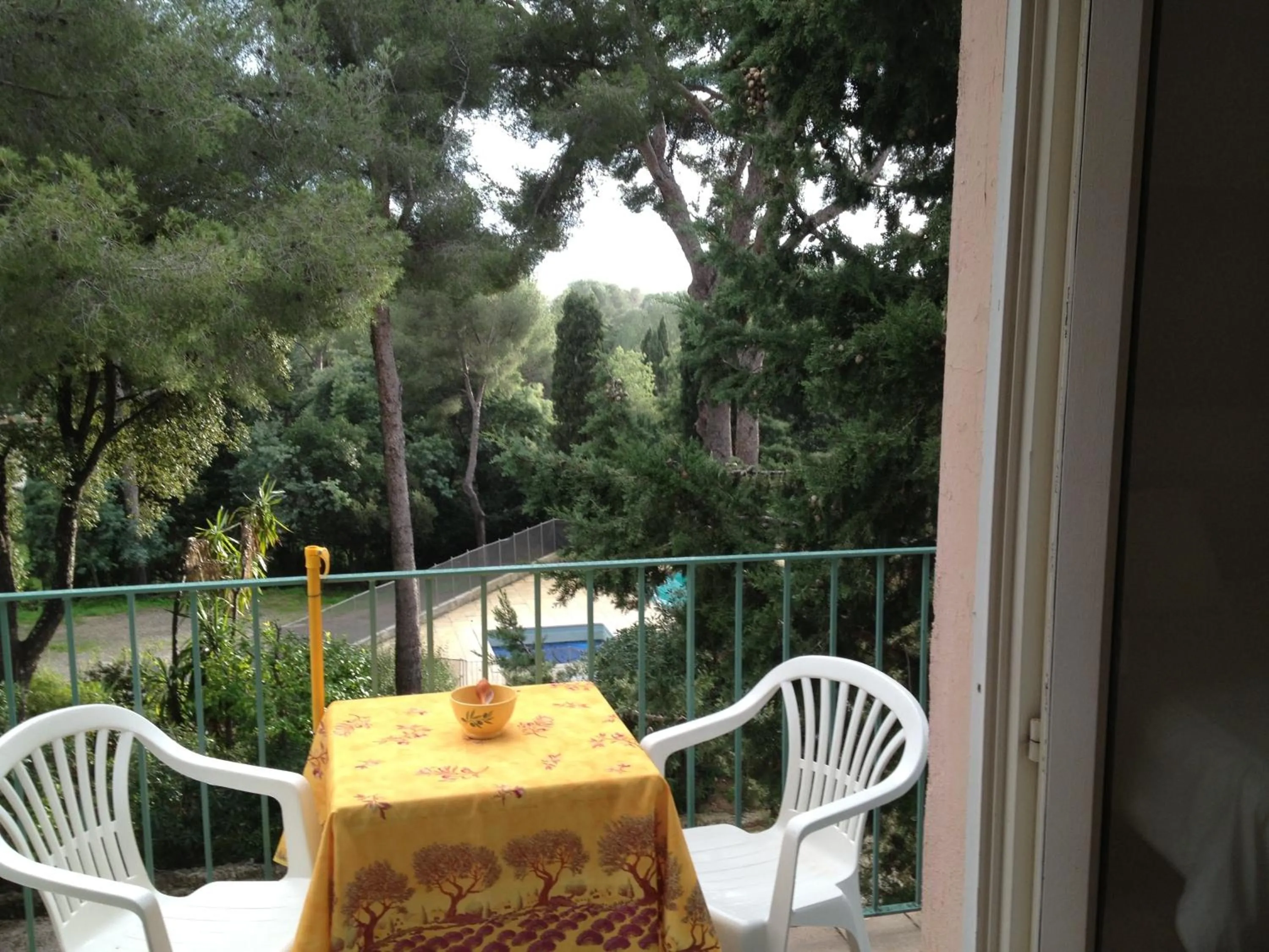 Balcony/Terrace in Hôtel De La Mer