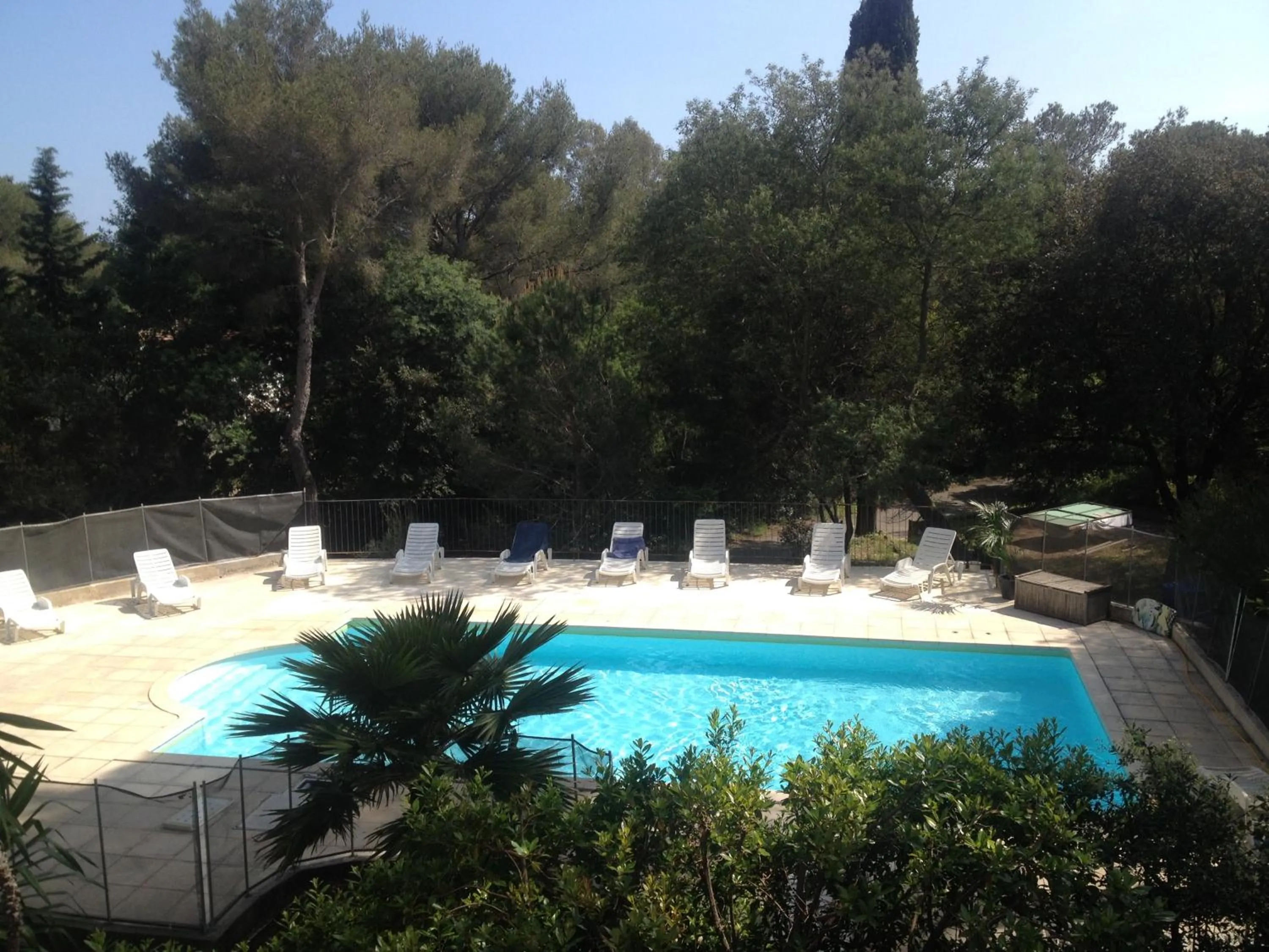 Swimming pool in Hôtel De La Mer