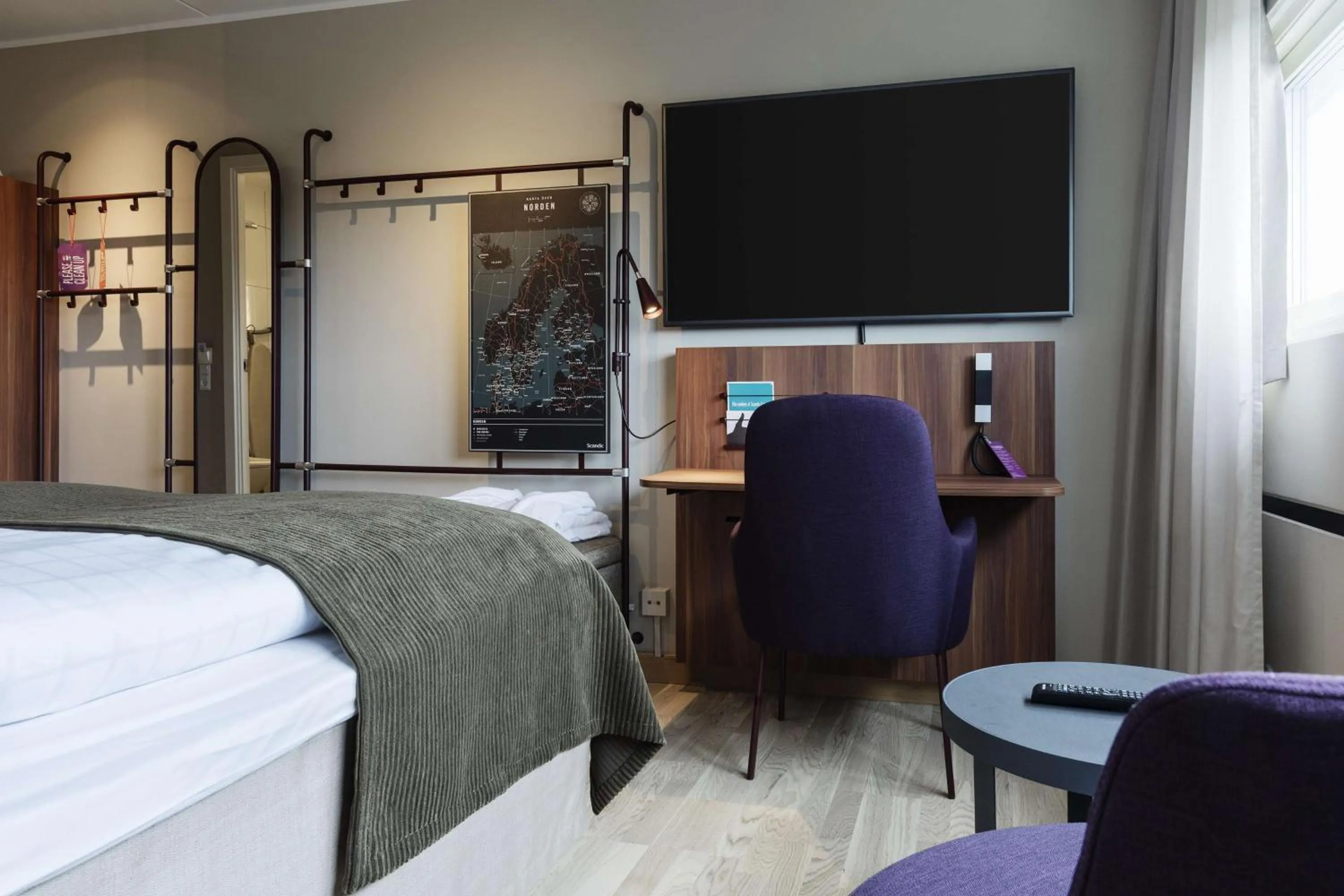 Bedroom, Bed in Scandic Hvidovre