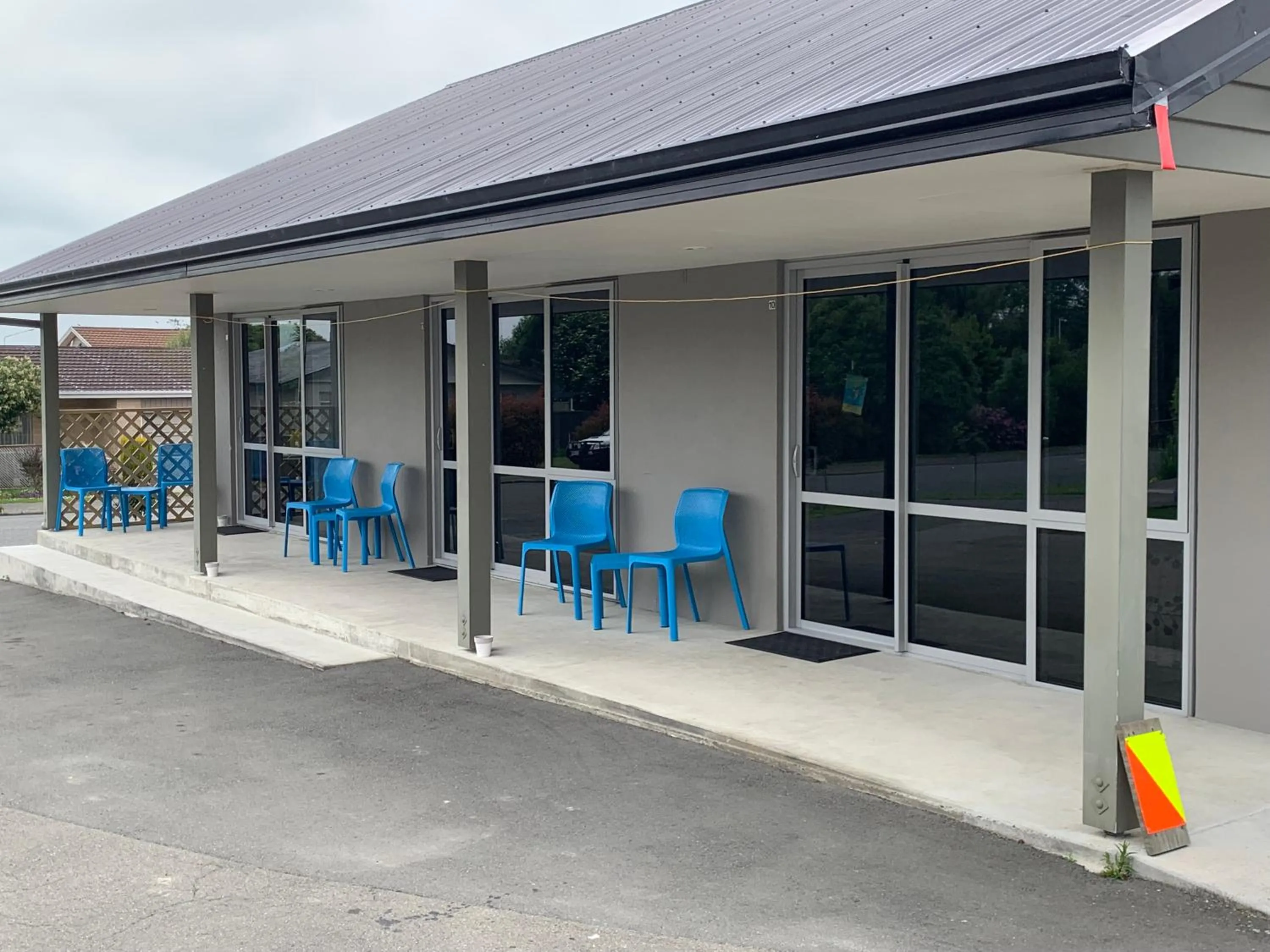 Property building in Kingswood Motel