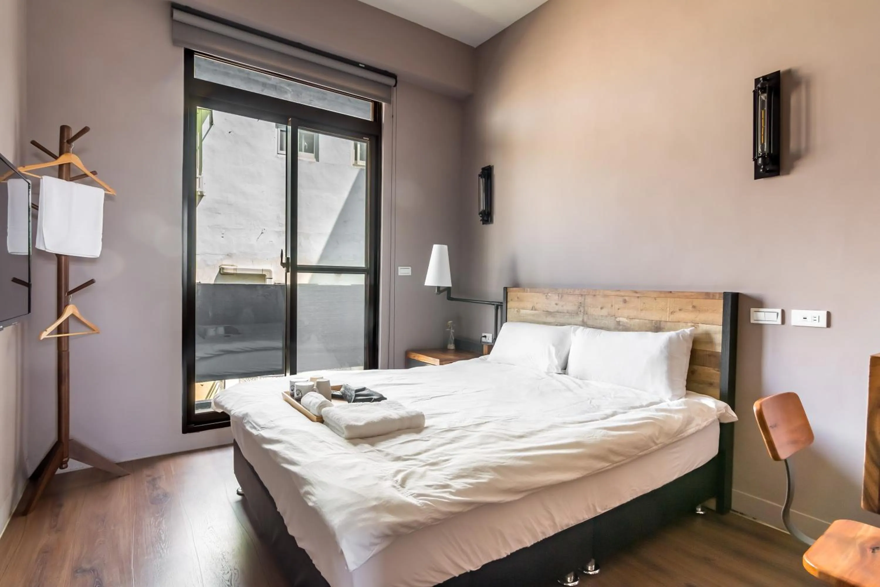 Decorative detail, Bed in Fun Simon