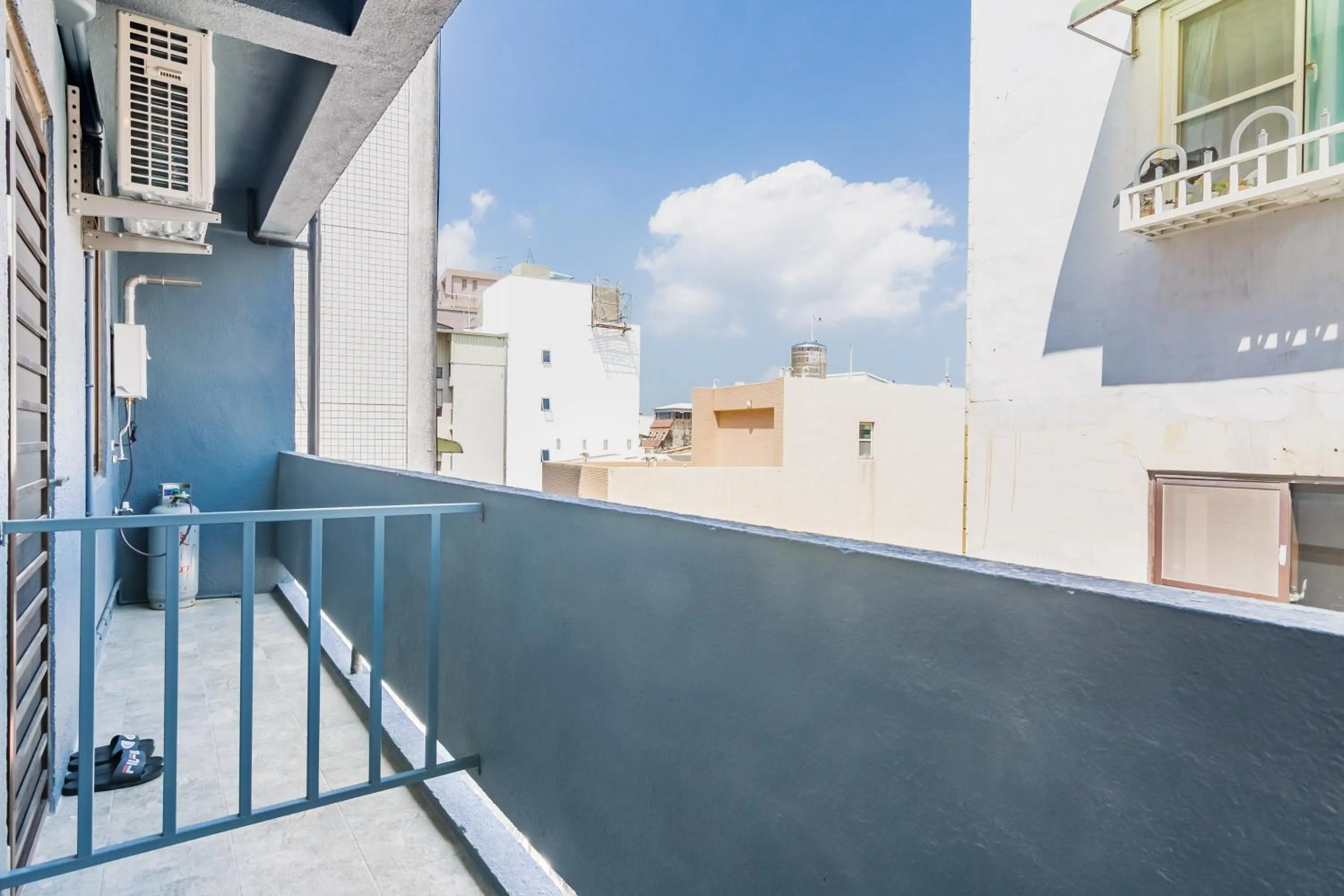 Decorative detail in Fun Simon