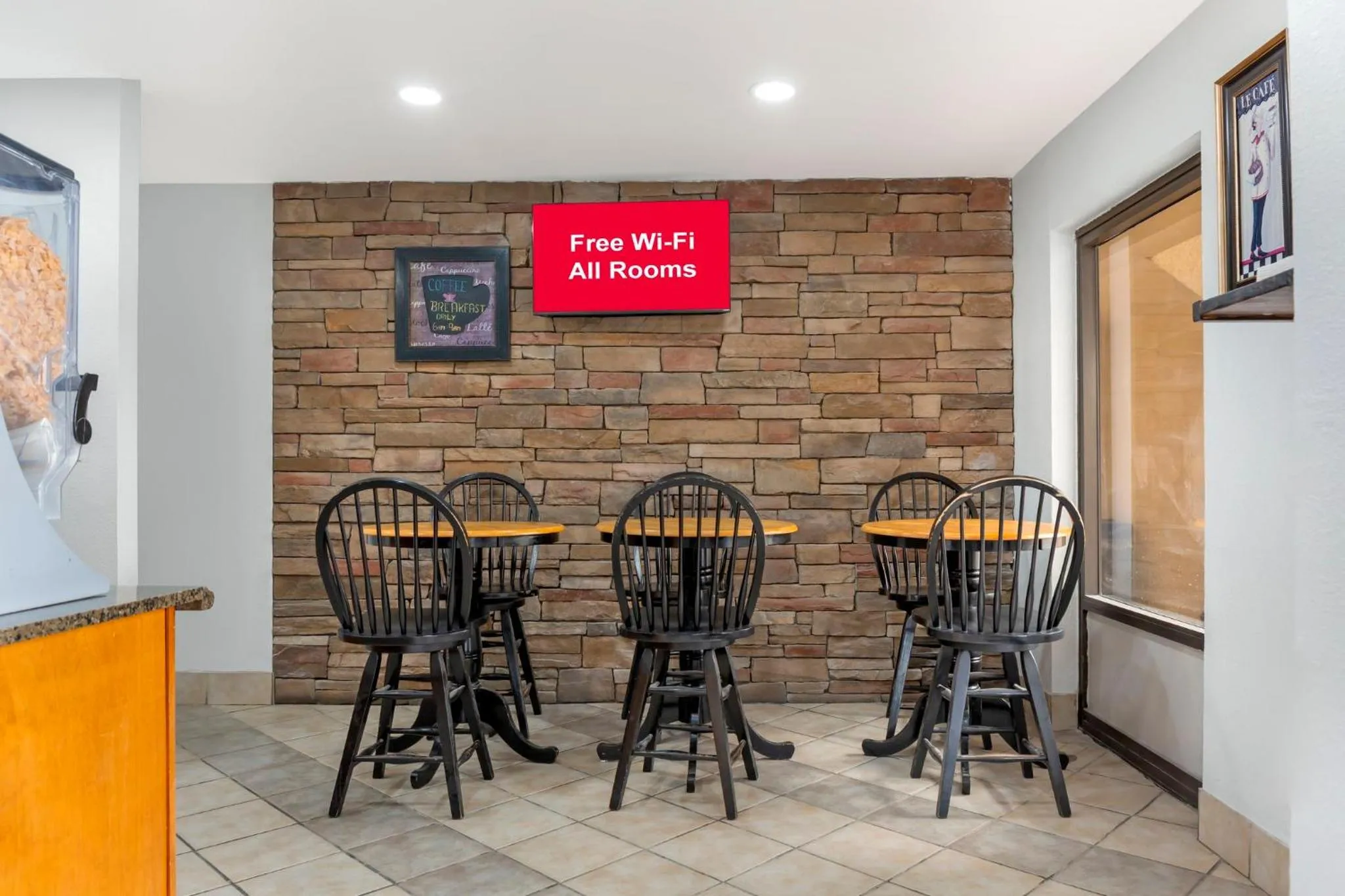 Breakfast in Red Roof Inn Bowling Green