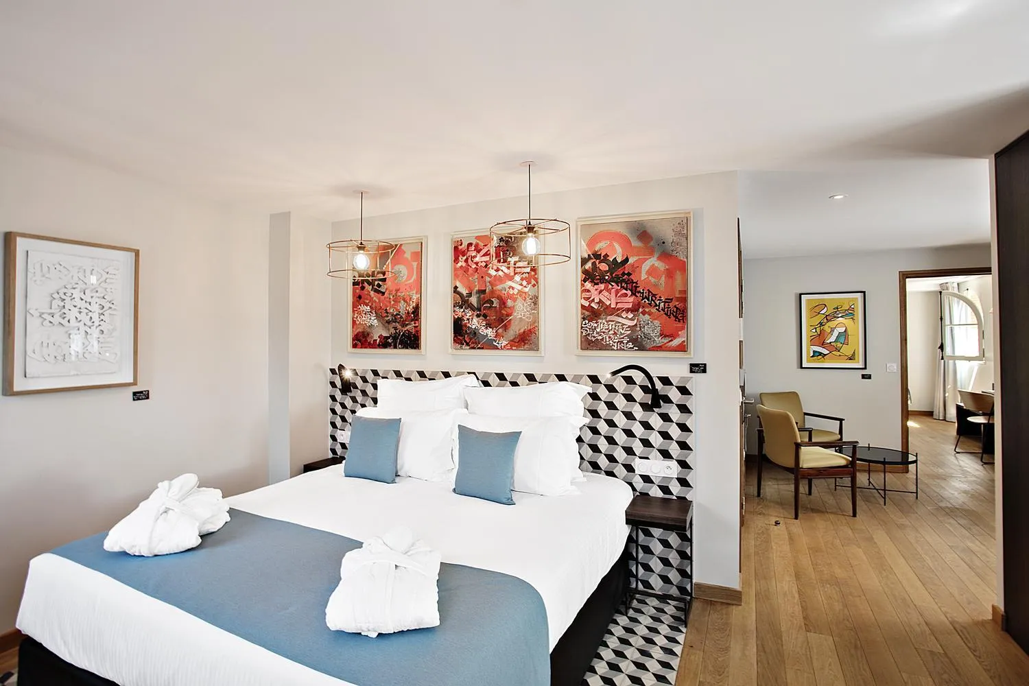 Photo of the whole room, Bed in Boutique Hotel Villa du Taur